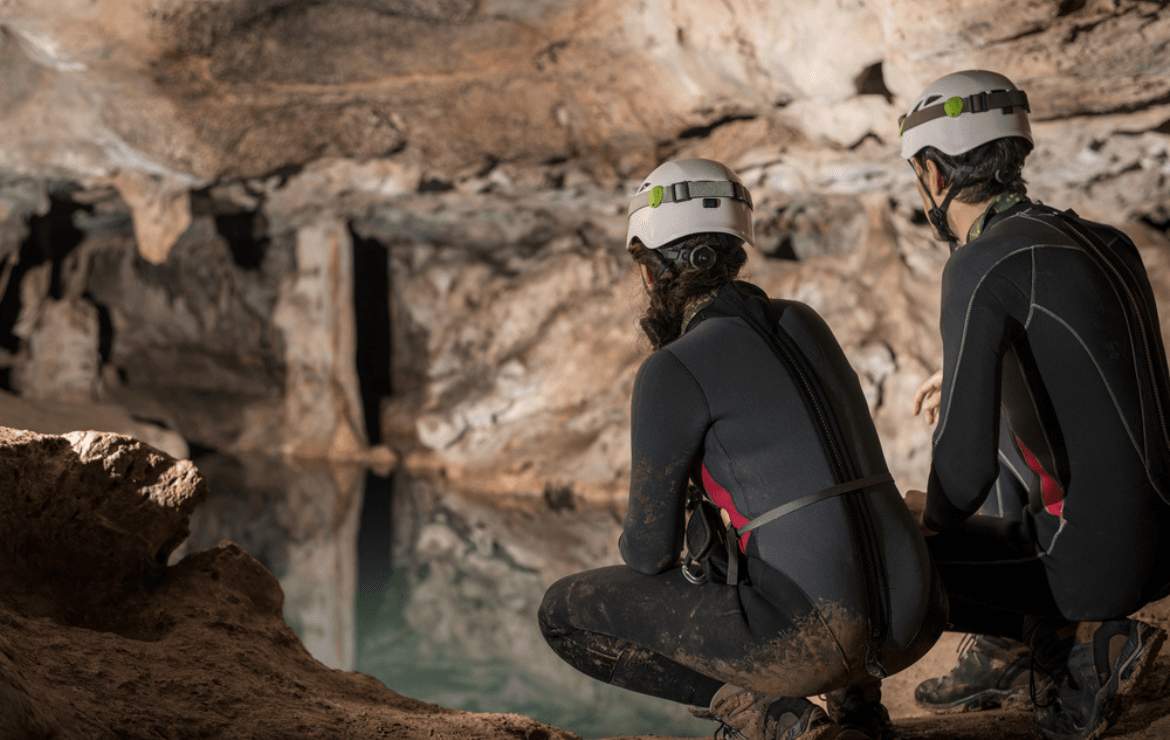 Monitor de espeleología