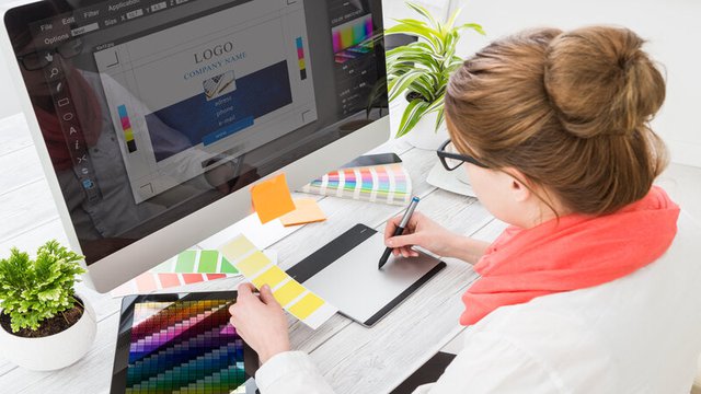 Diseñador gráfico editorial