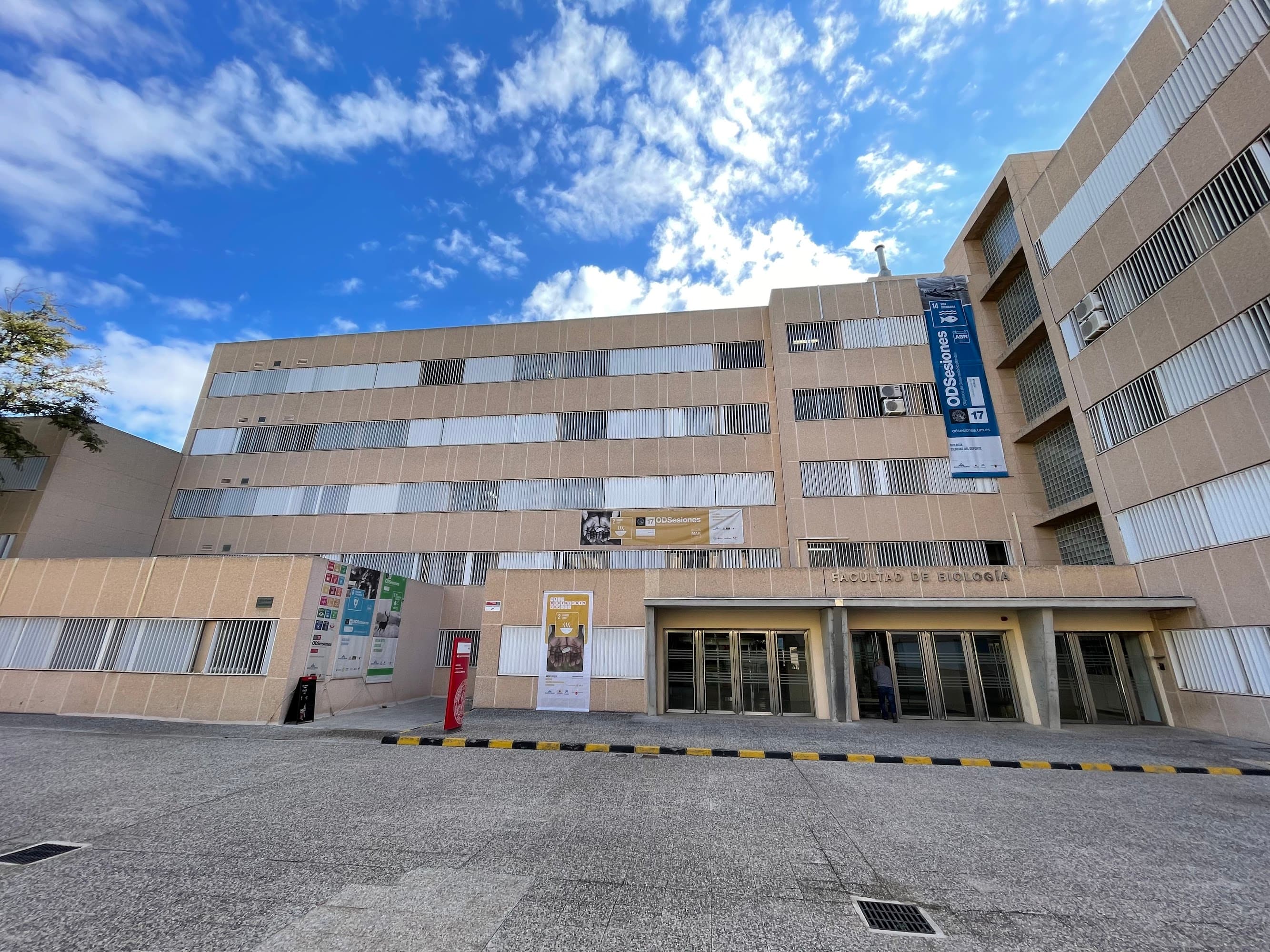 Foto del campus Facultad de Biología