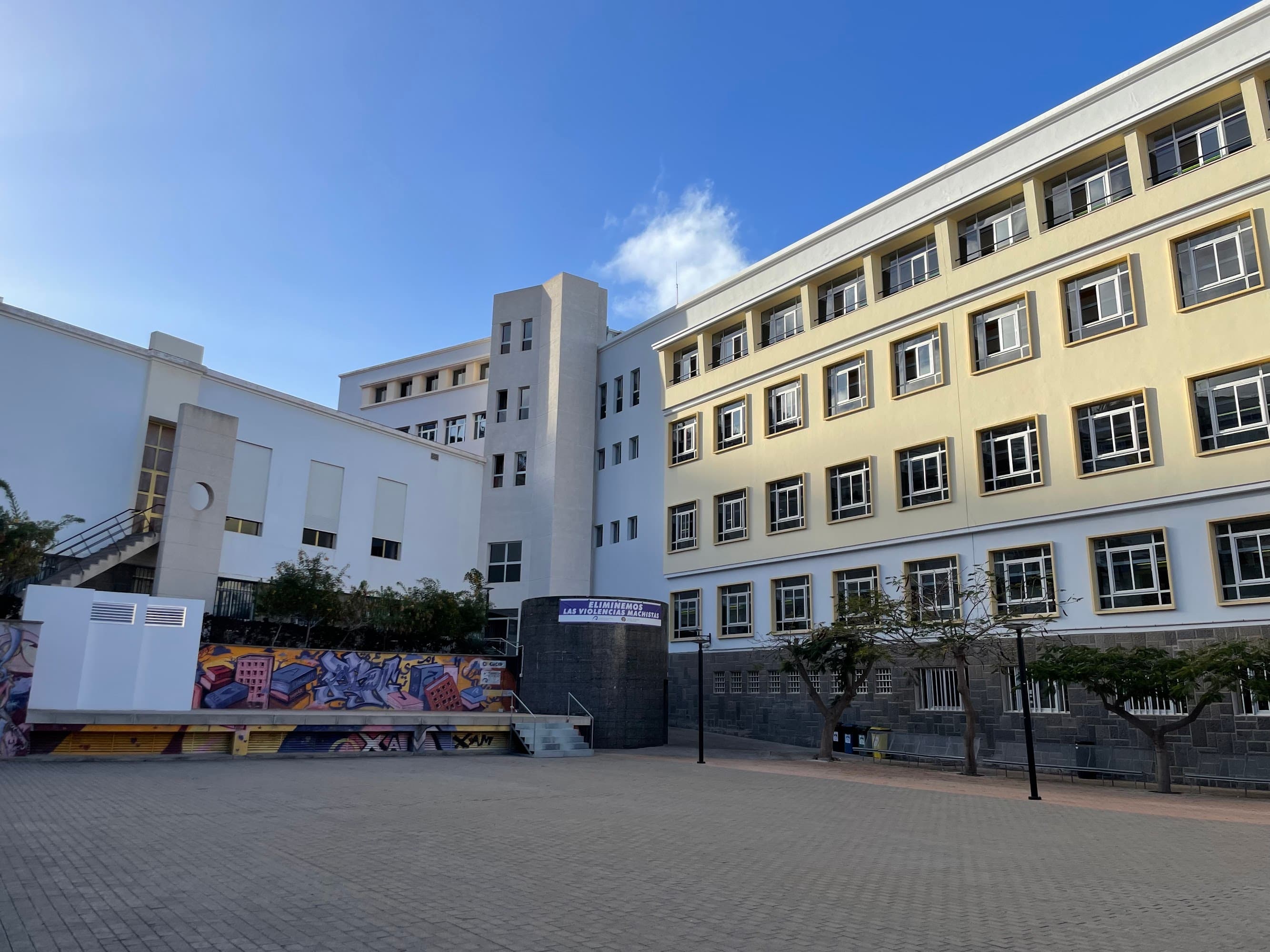 Foto secundaria del campus Facultad de Ciencias de la Educación