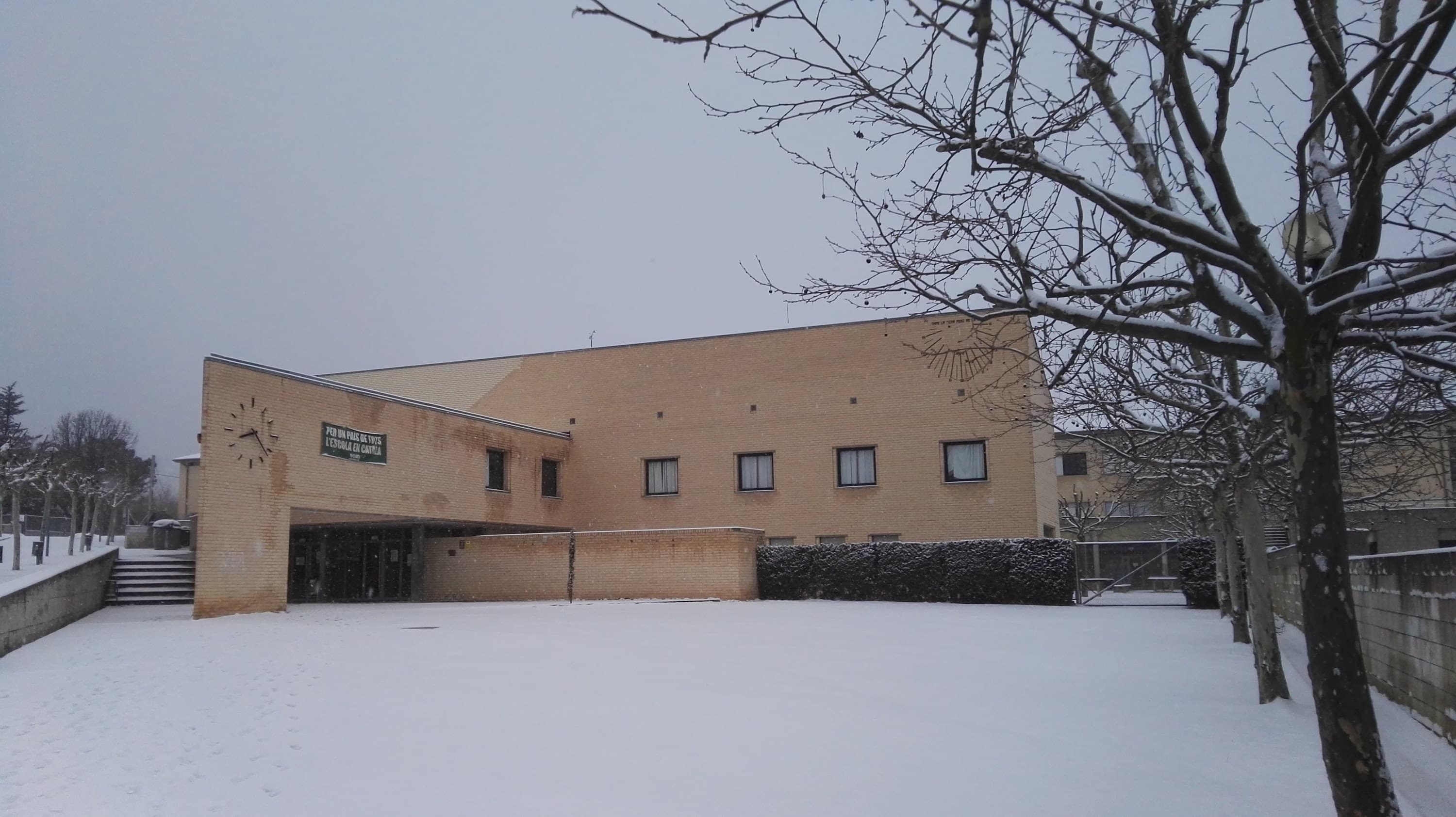 Foto secundaria del campus Institut Pere Barnils