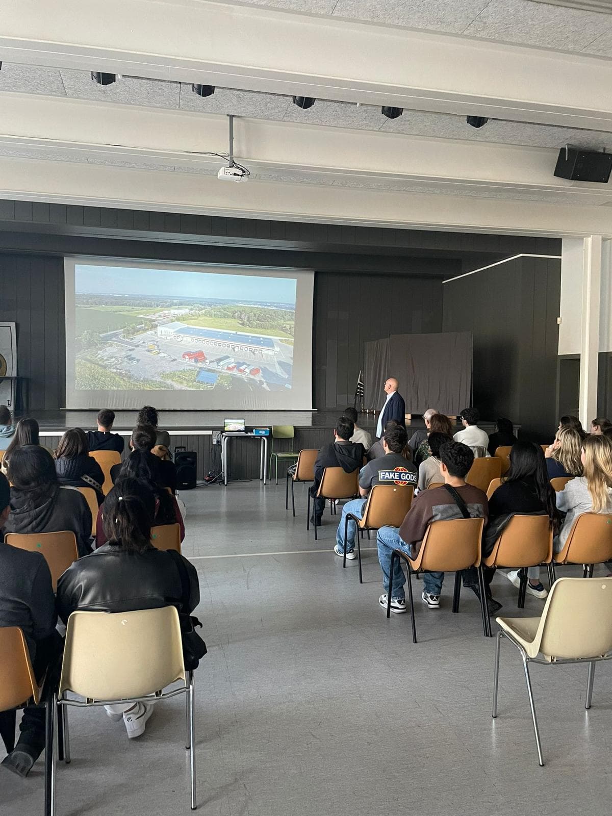 Foto secundaria del campus Institut de Formació Empresarial de Barcelona