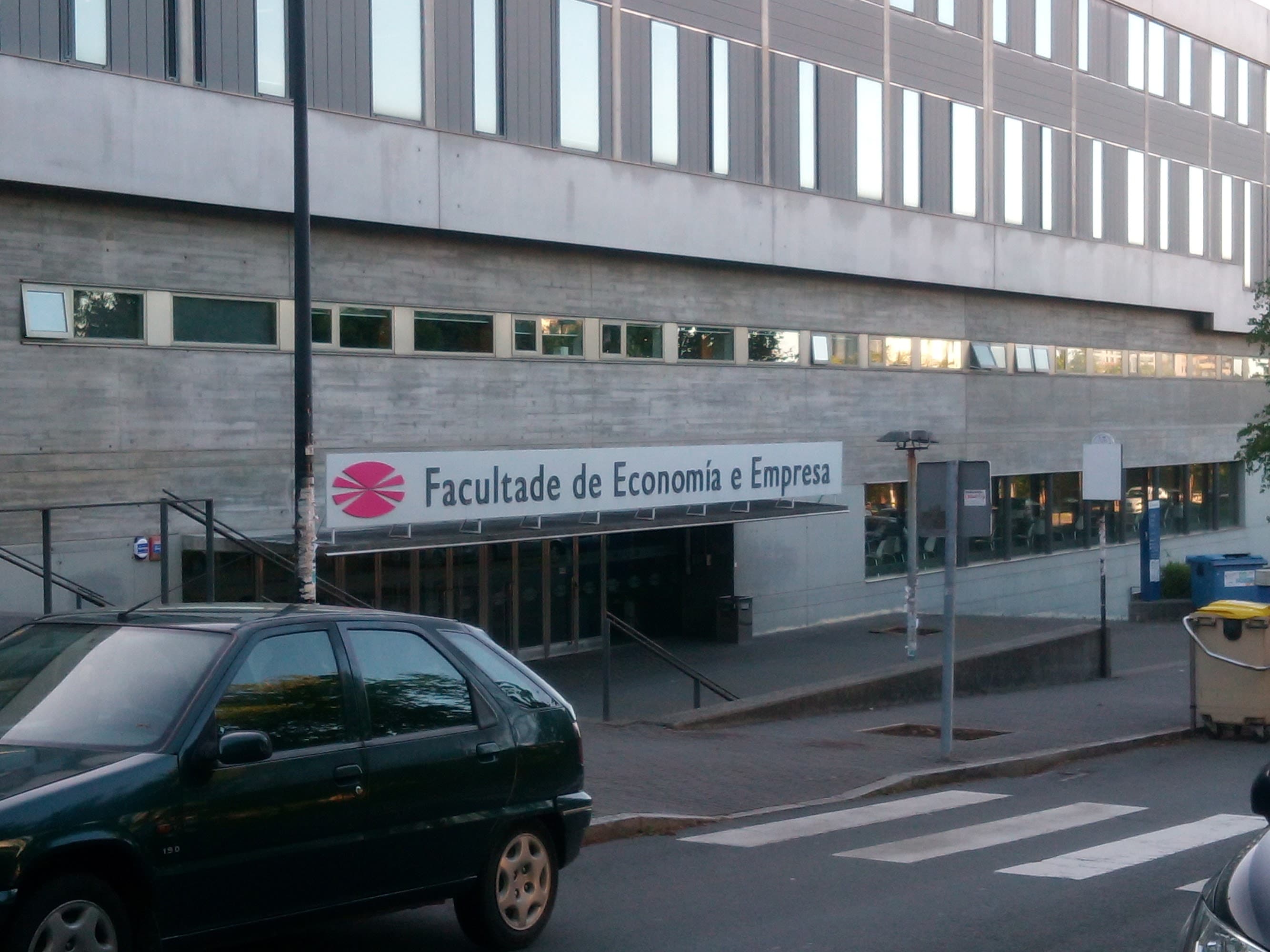 Foto secundaria del campus Facultad de Economía y Empresa