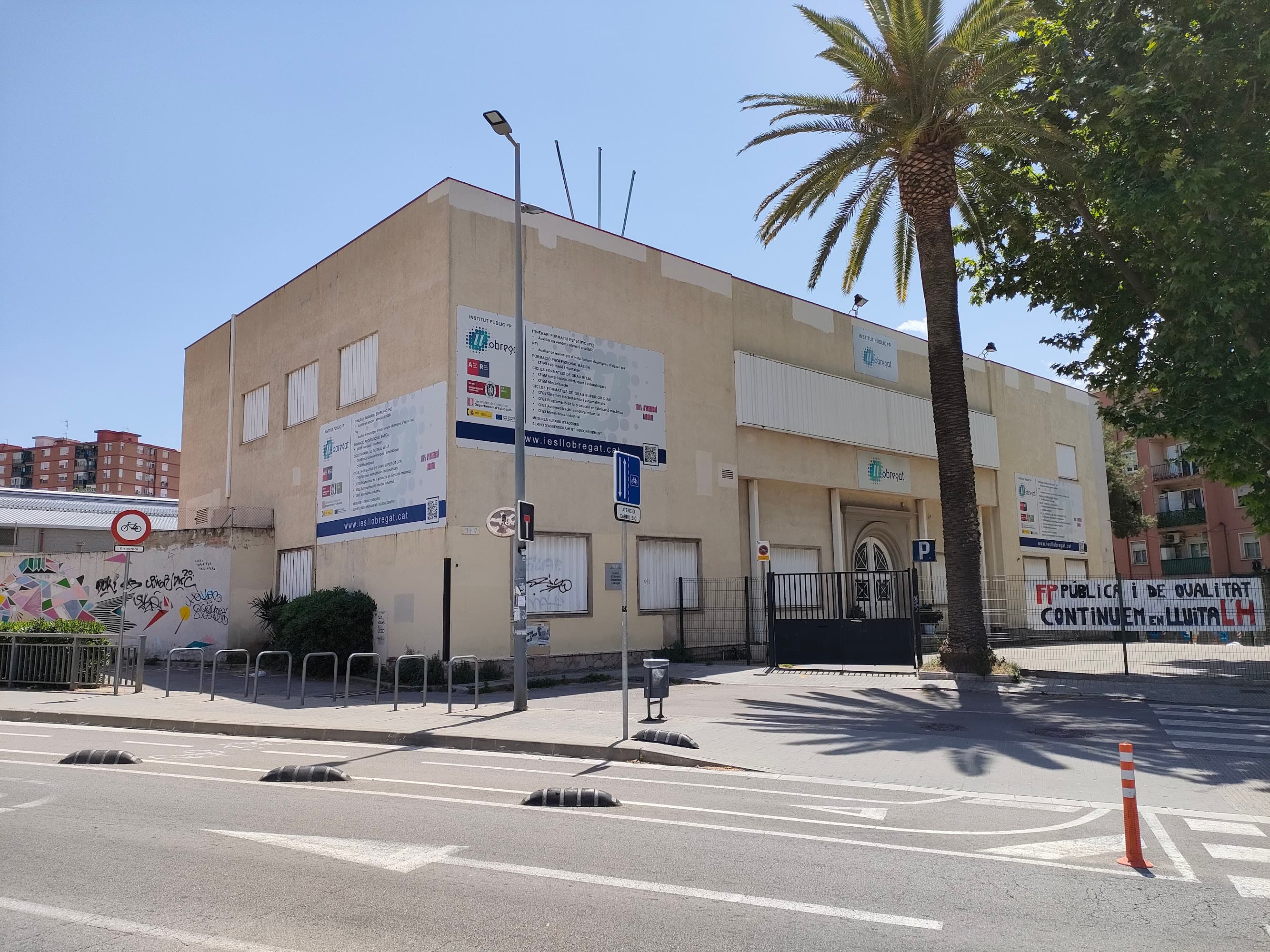 Foto secundaria del campus Institut Llobregat (L'Hospitalet de Llobregat)