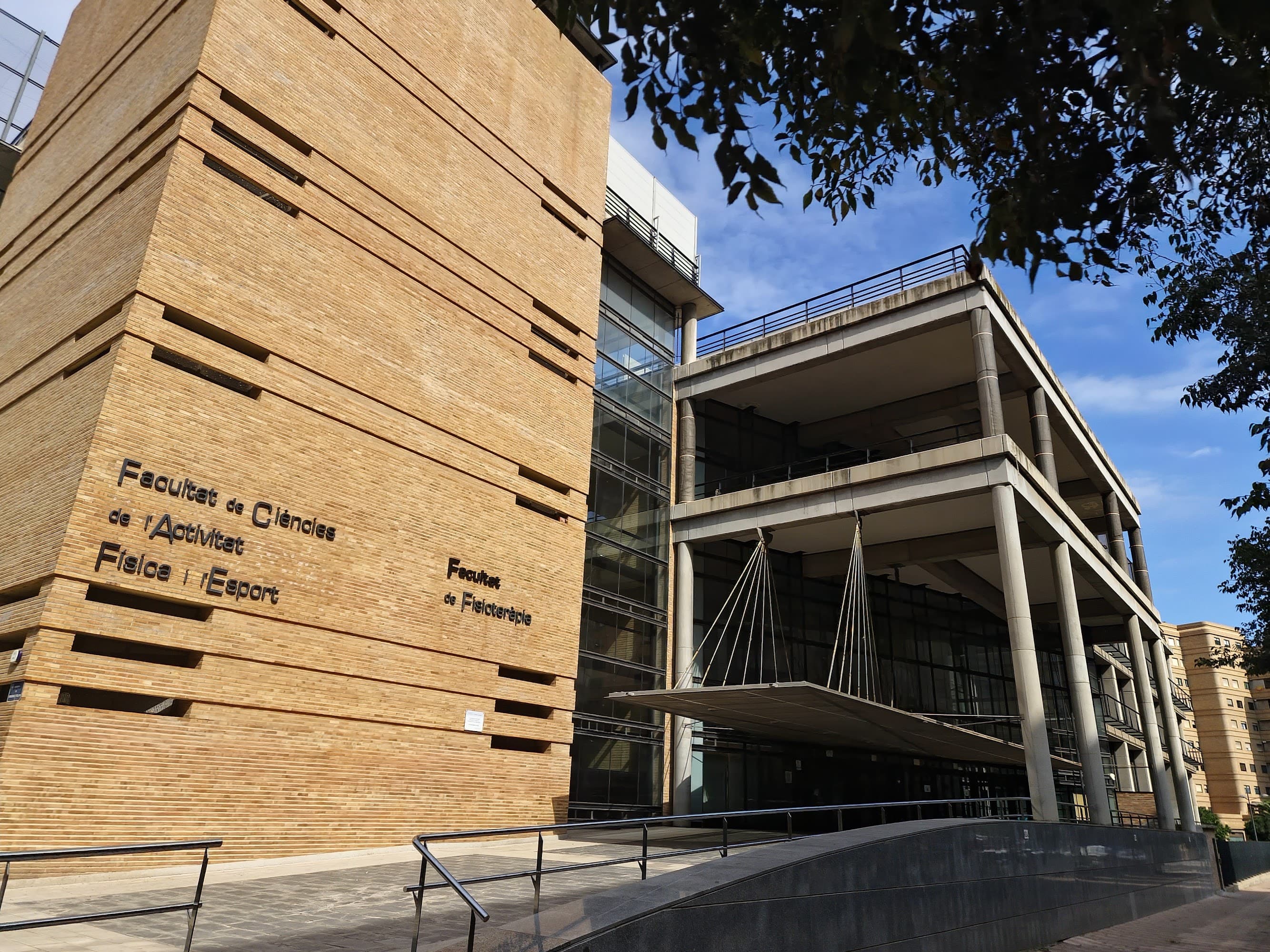 Foto del campus Facultad de Ciencias de la Actividad Física y el Deporte
