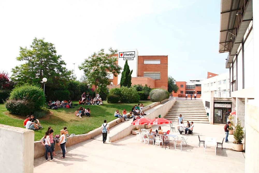 Foto secundaria del campus Centro Florida Universitaria - UV