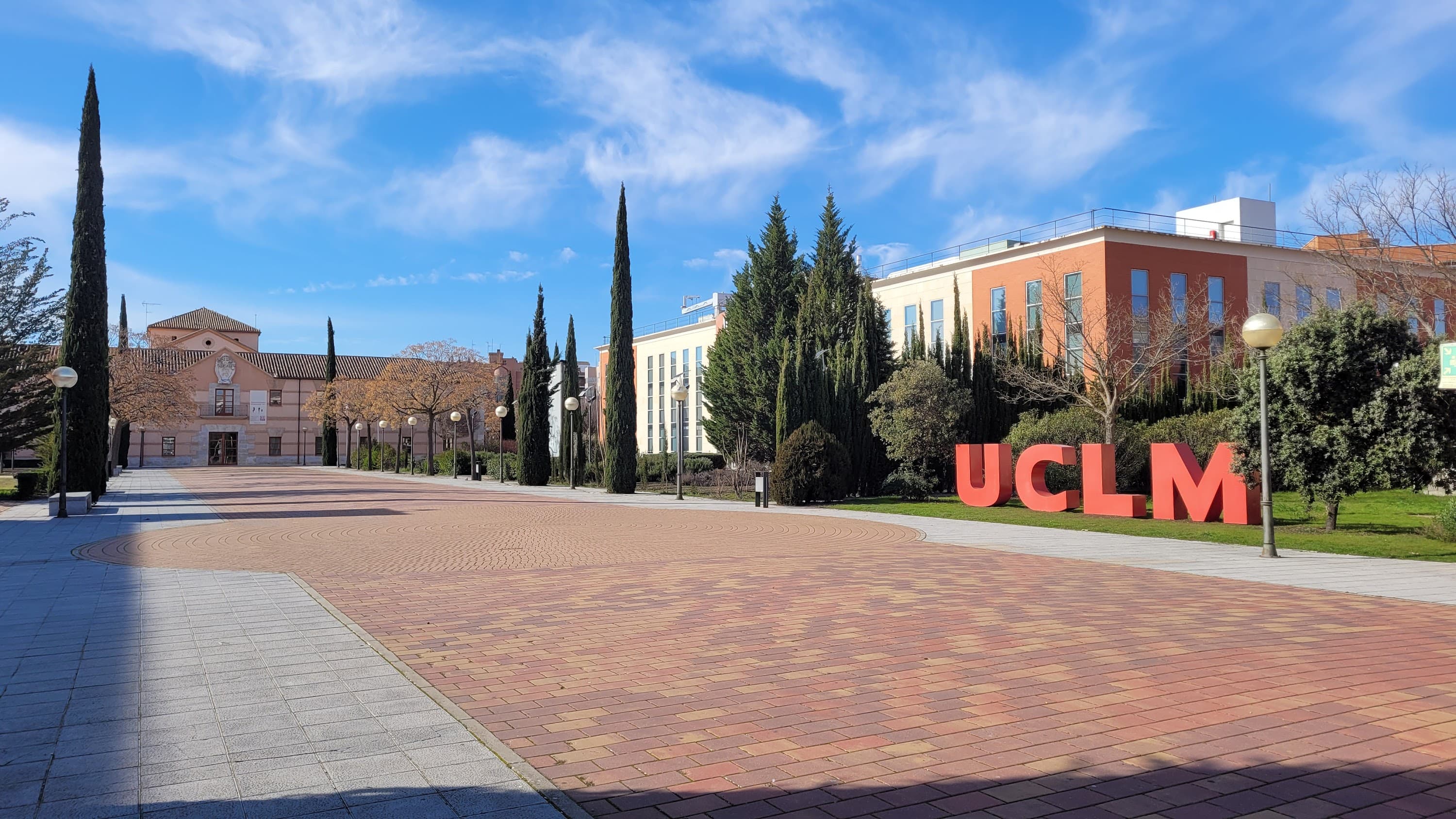 Foto del campus Universidad de Castilla-La Mancha