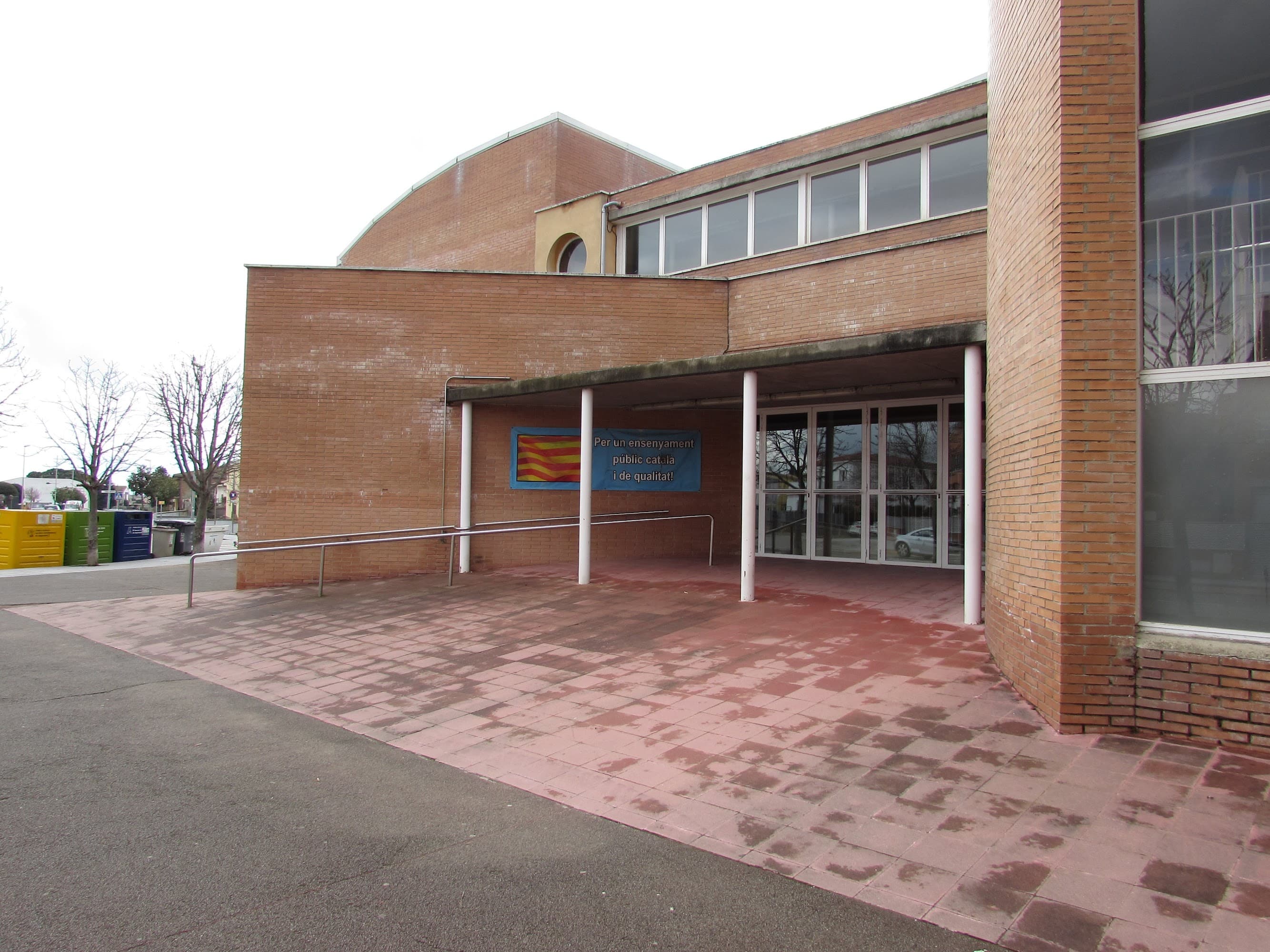 Foto del campus Institut de Santa Coloma de Farners