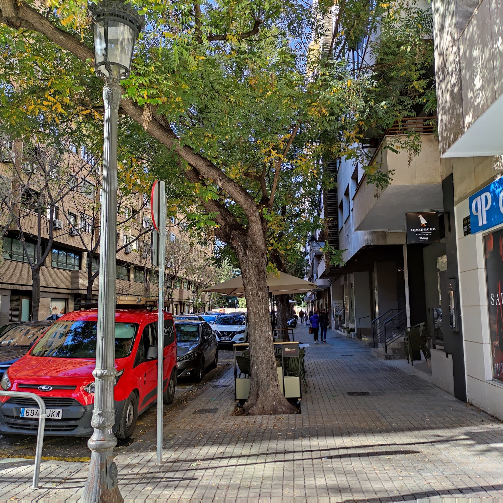 Foto secundaria del campus Facultad de Geografía e Historia