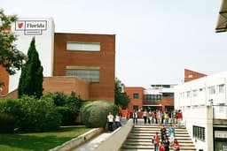 Centro Florida Universitaria - Mondragón