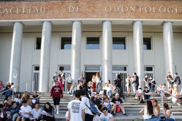 Foto del campus Facultad de Odontología