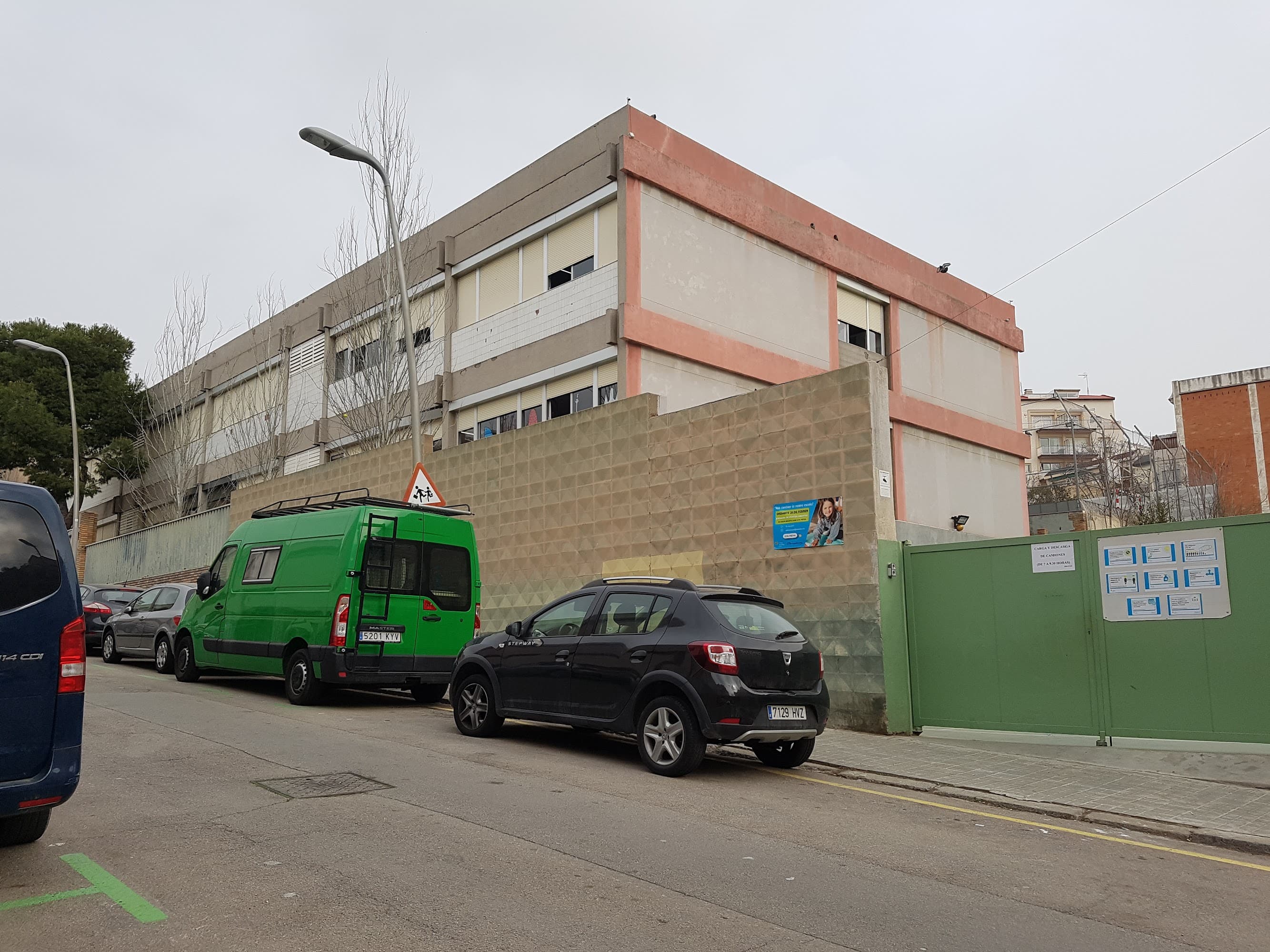 Foto secundaria del campus Abat Oliba - Spínola