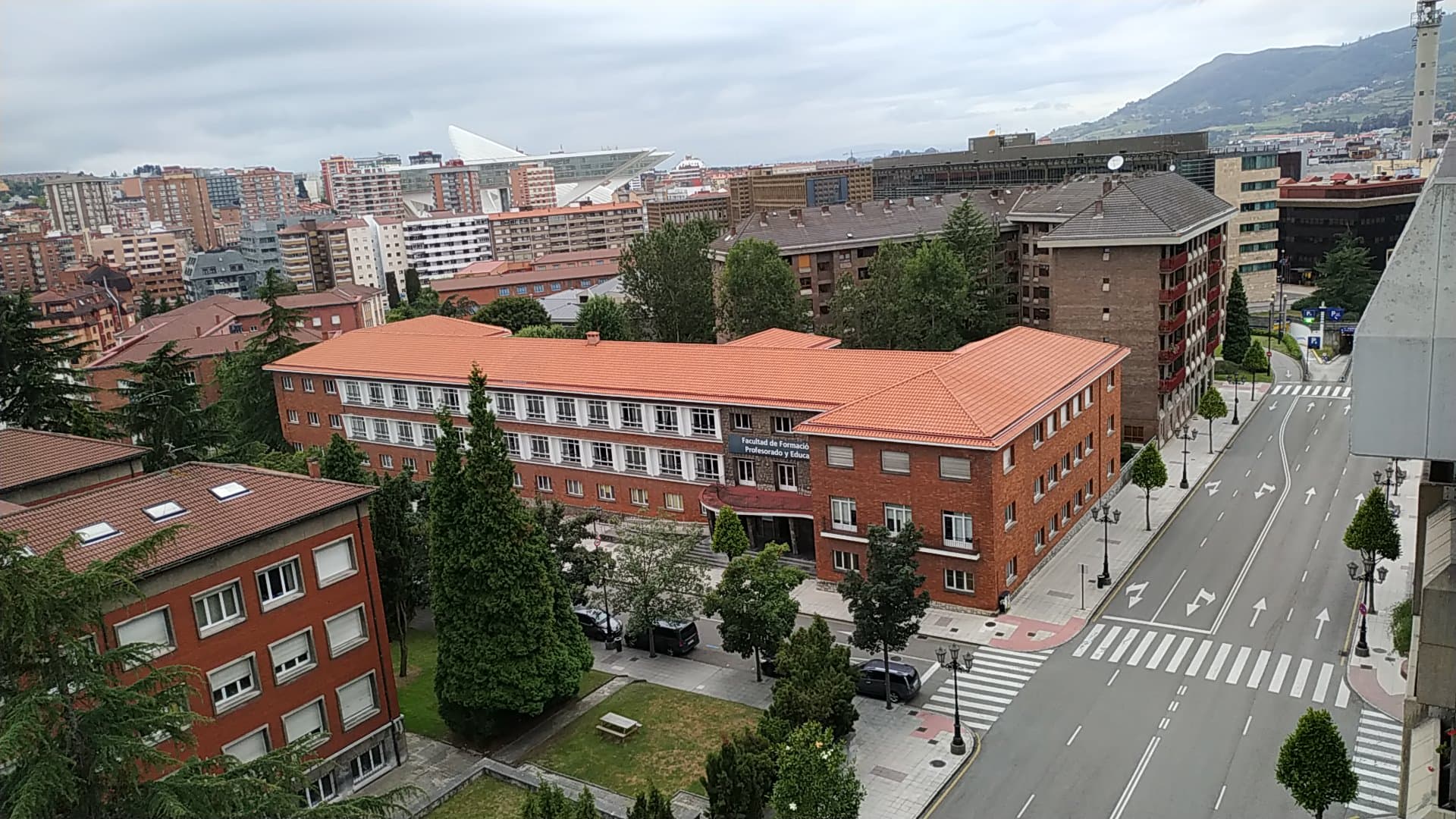 Foto del campus Facultad de Formación del Profesorado y Educación