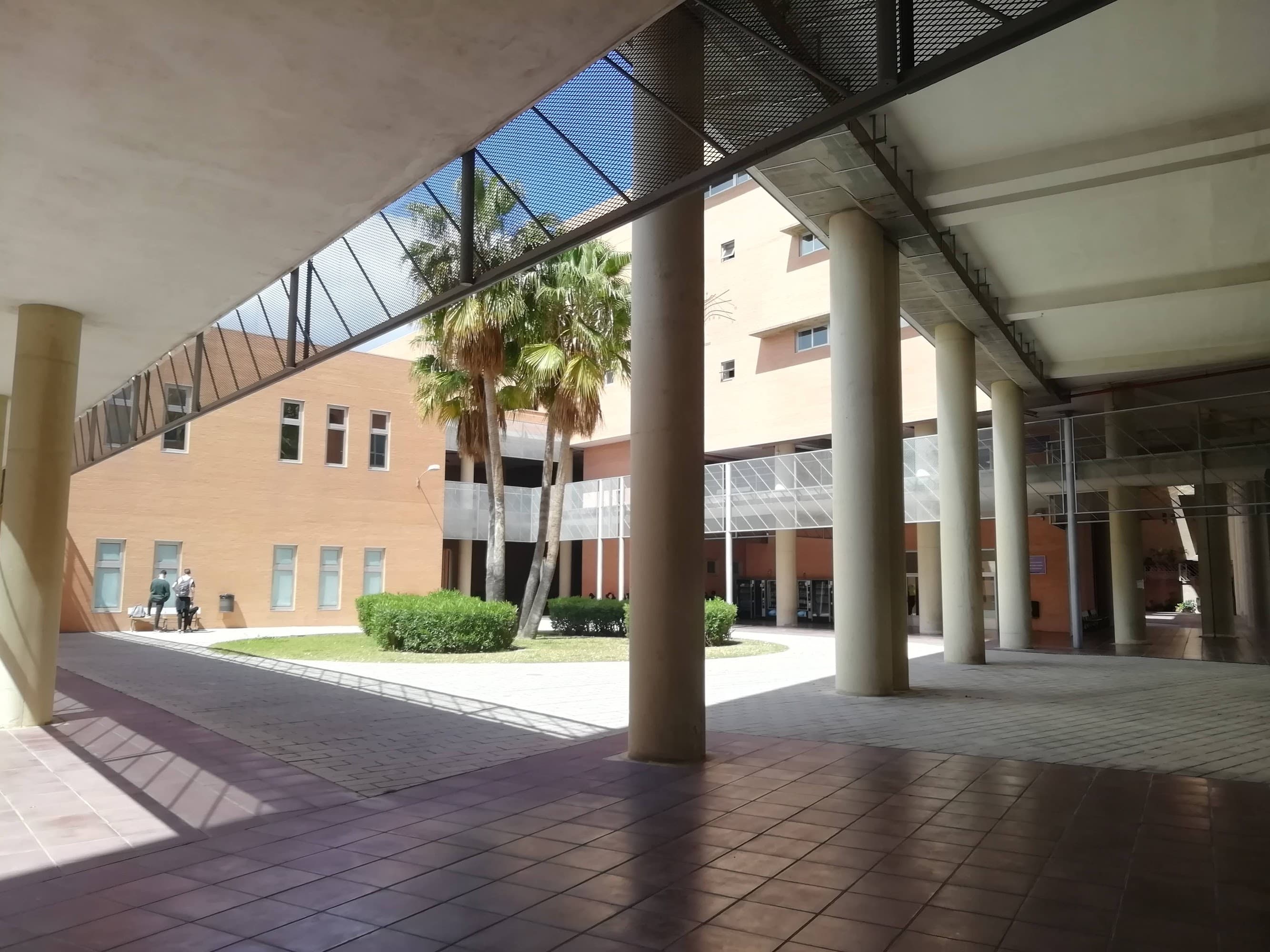 Foto secundaria del campus Escuela Técnica Superior de Ingeniería Informática