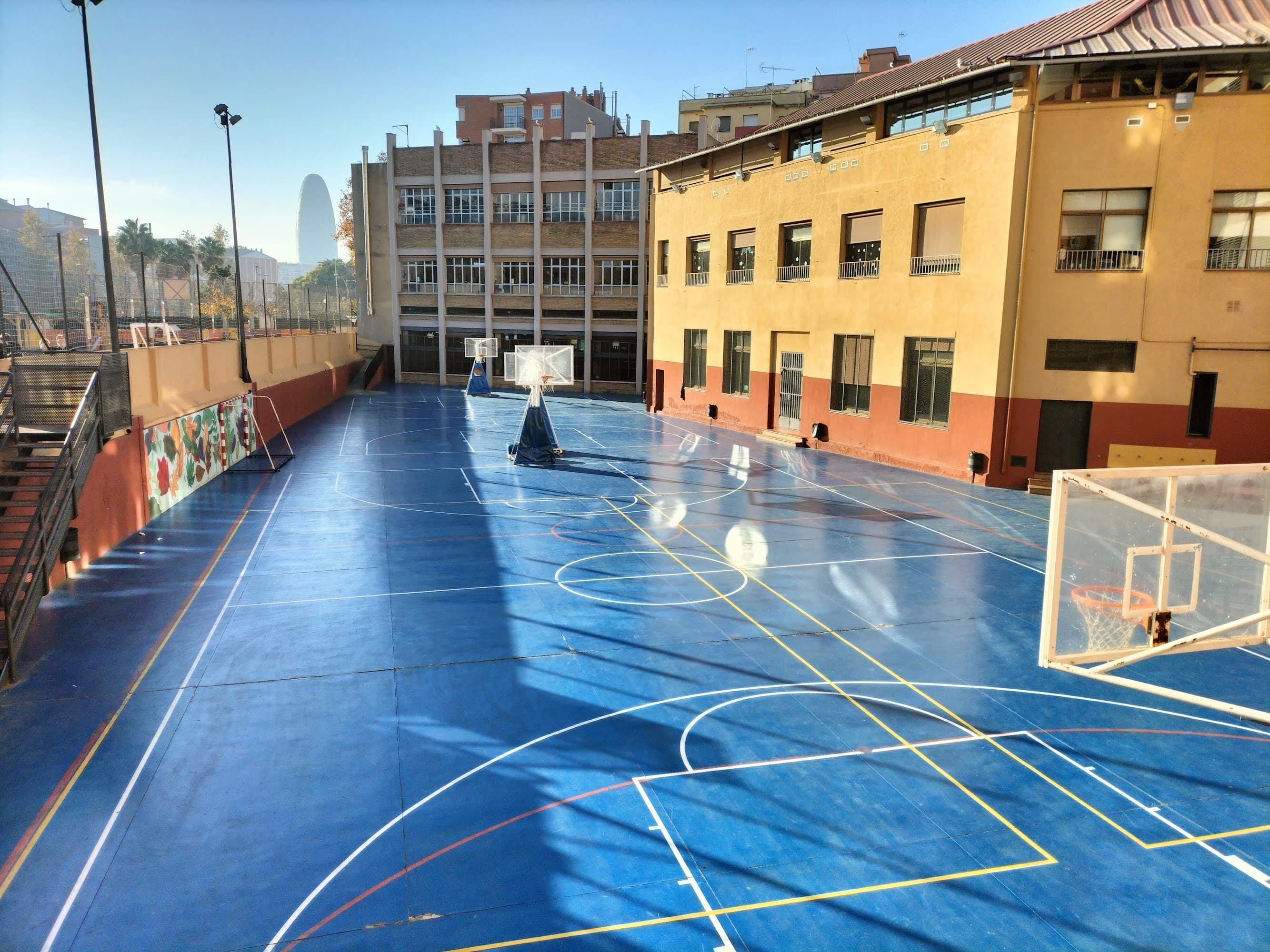 Foto secundaria del campus Jesuïtes Clot - El Clot