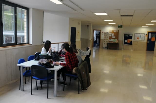 Foto secundaria del campus Facultad de Ciencias Sociales