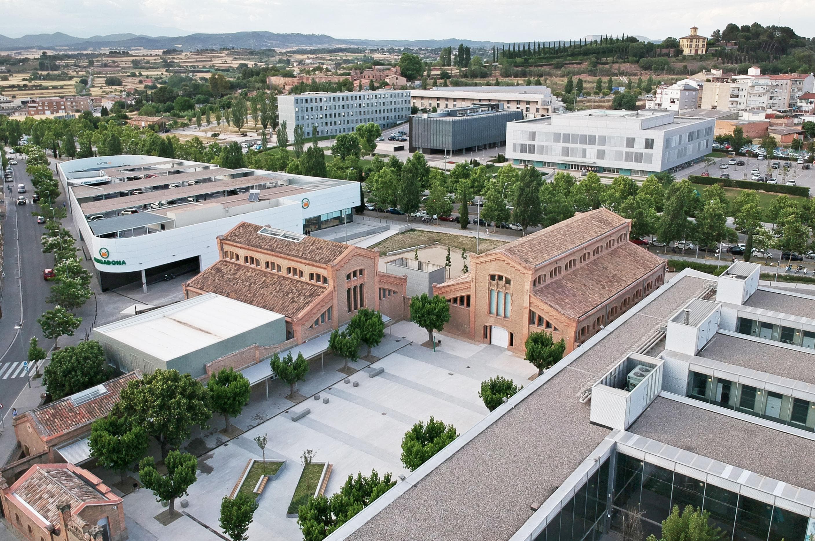 Foto secundaria del campus Facultad de Ciencias Sociales de Manresa