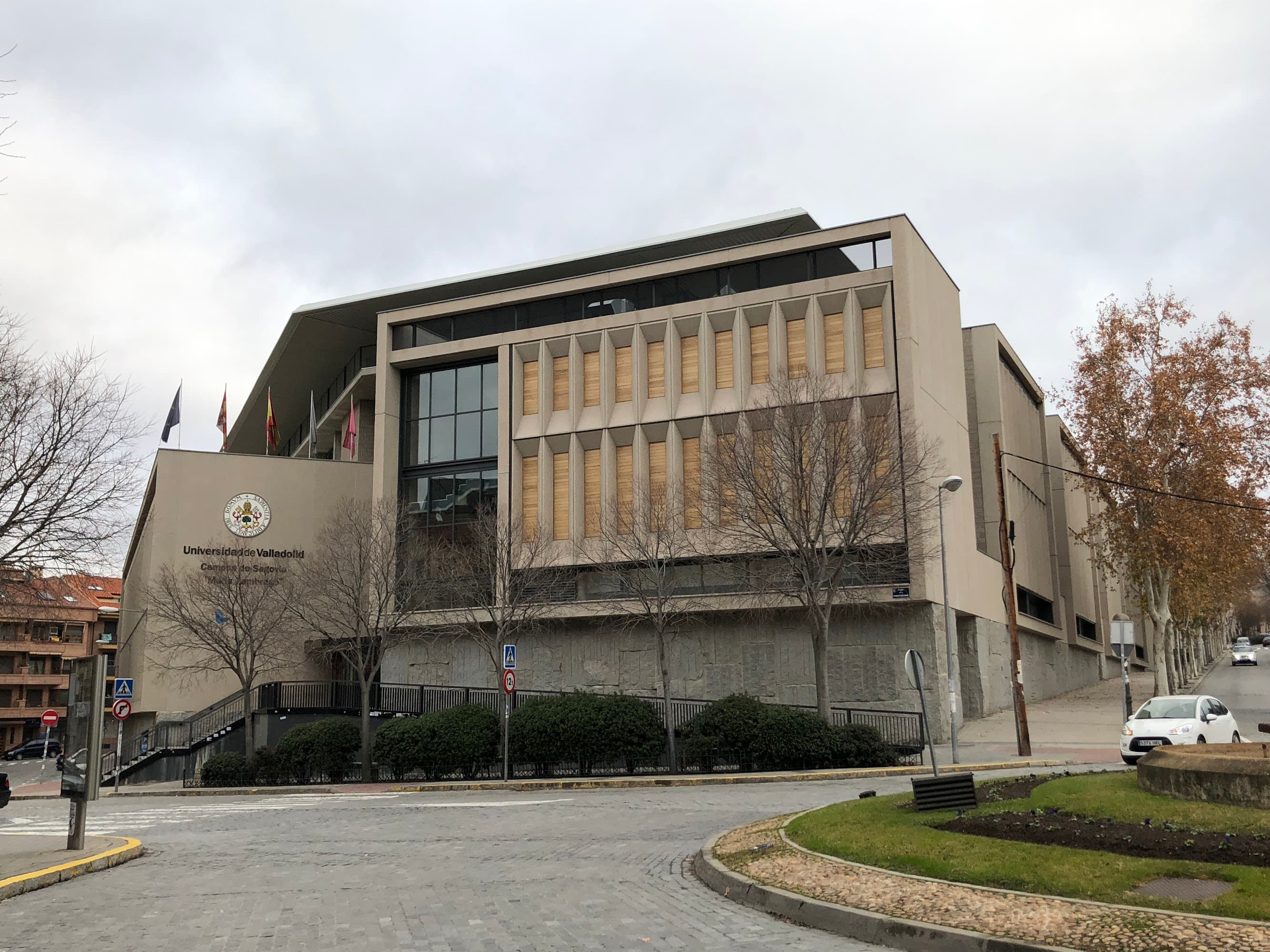 Foto secundaria del campus Facultad de Ciencias Sociales, Jurídicas y de la Comunicación