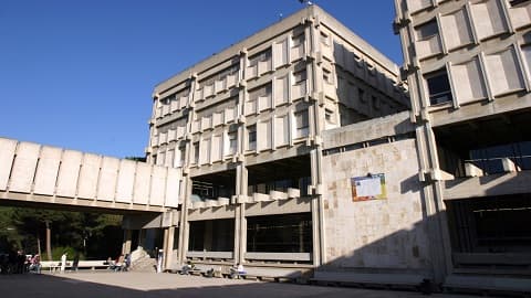 Foto secundaria del campus Facultad de Biociencias