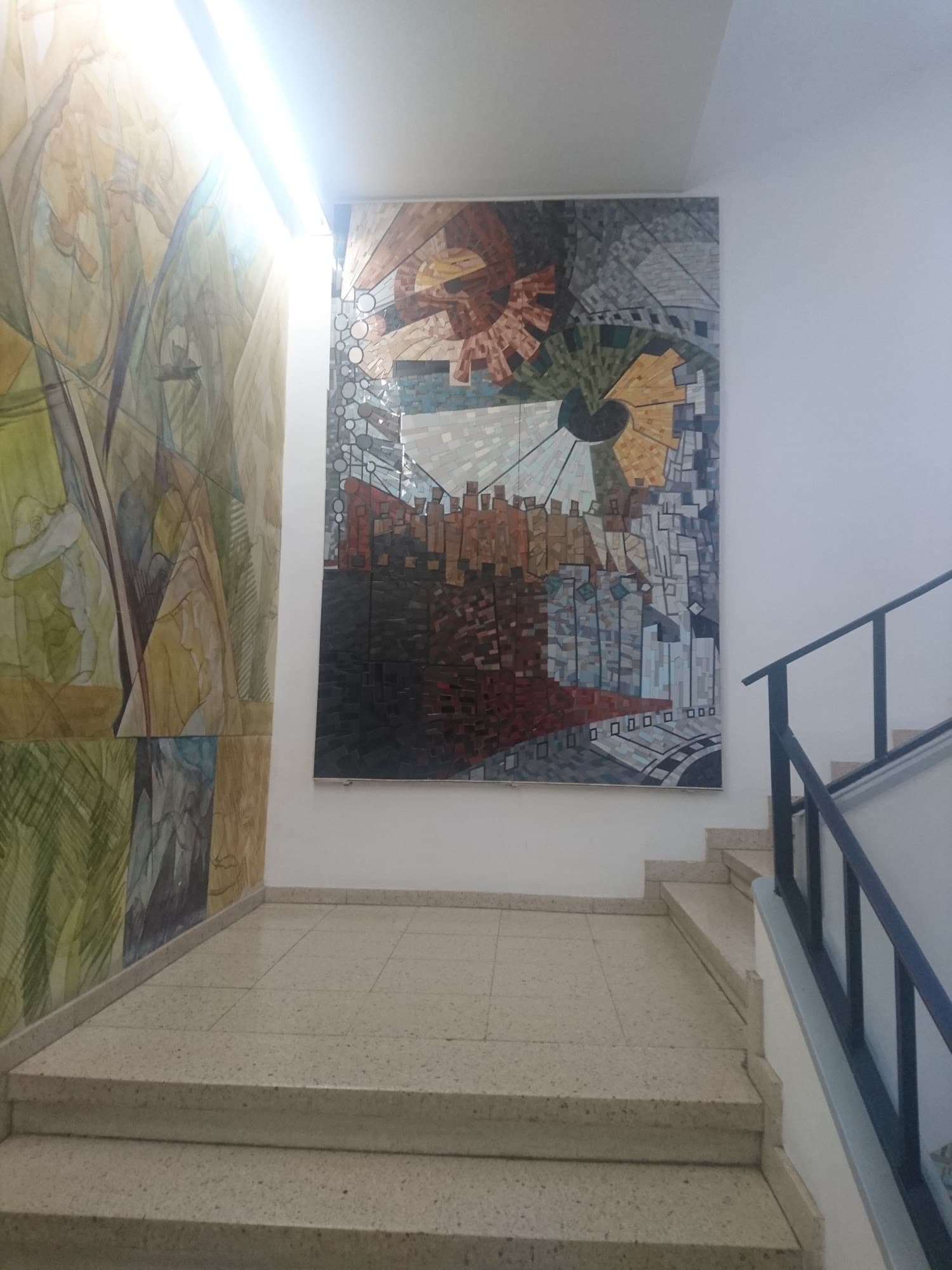 Foto secundaria del campus Escola d'Art i Superior de Disseny Llotja (seu de Sant Gervasi)