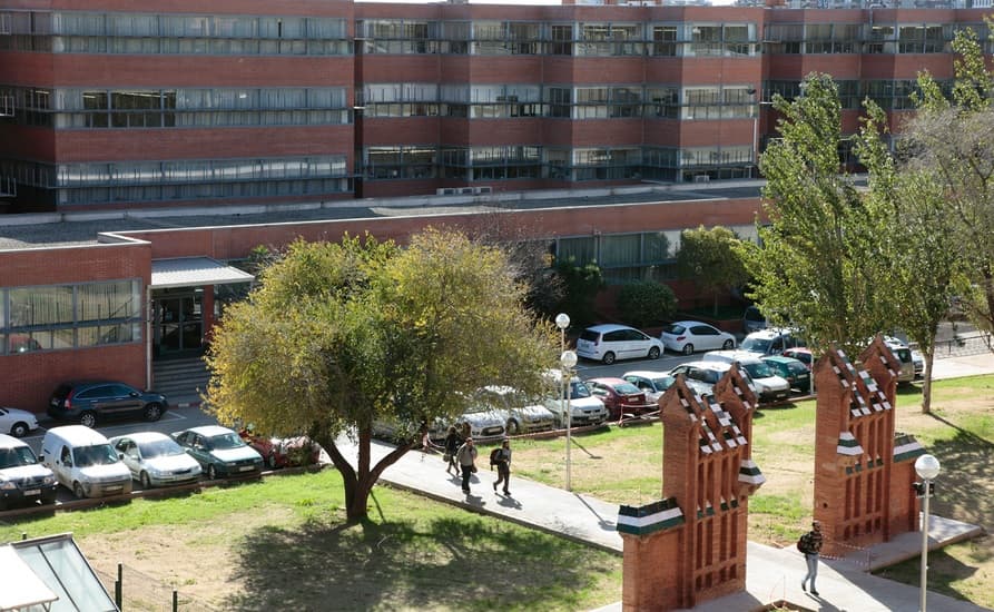 Foto del campus Facultad de Ciencias de la Tierra
