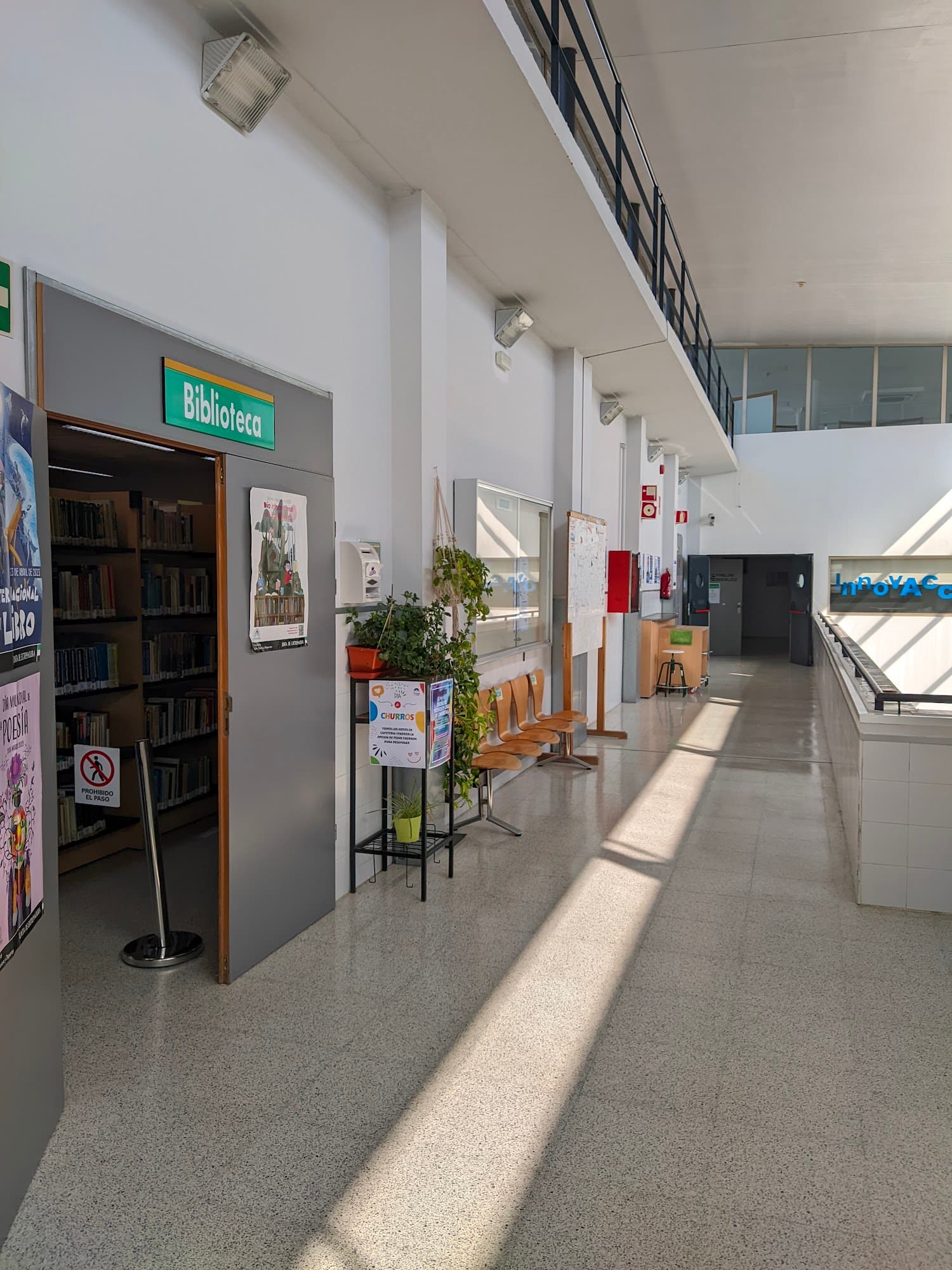 Foto secundaria del campus Escuela de Ingenierías Industriales