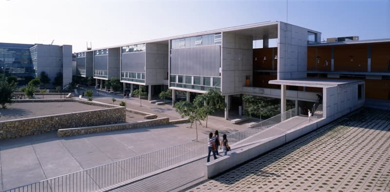 Foto secundaria del campus Campus Sescelades