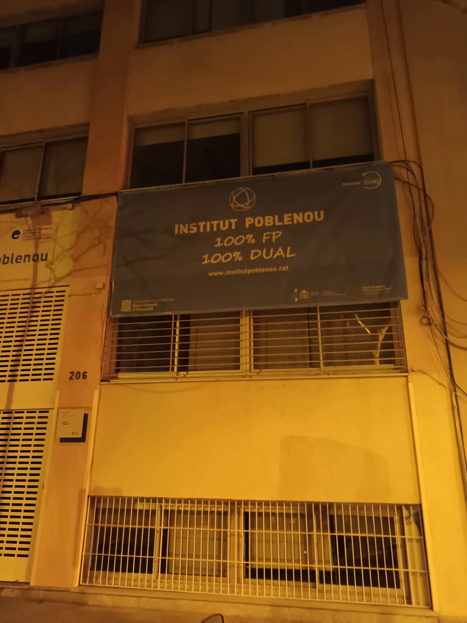 Foto secundaria del campus Institut Poblenou