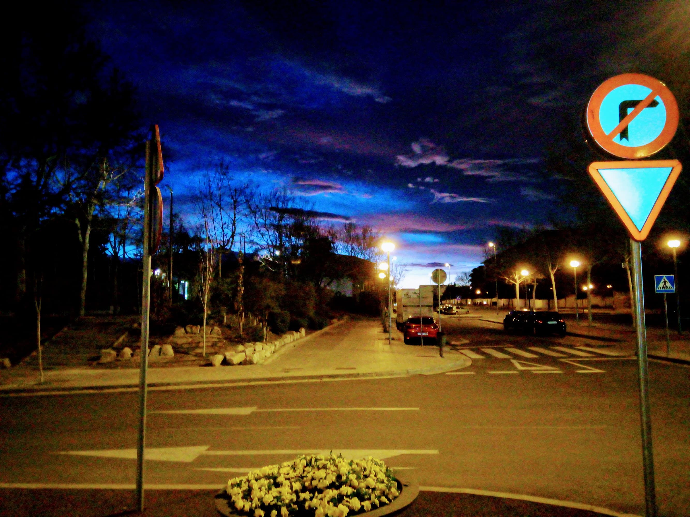 Foto secundaria del campus INS Guindàvols
