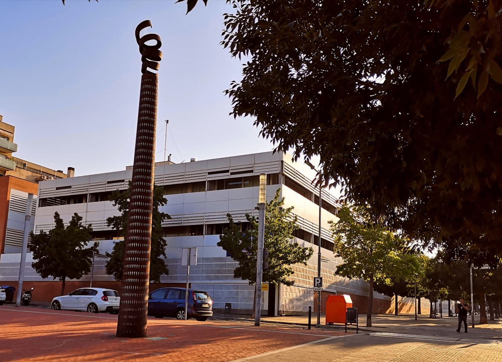 Foto del campus INS Montserrat Roig