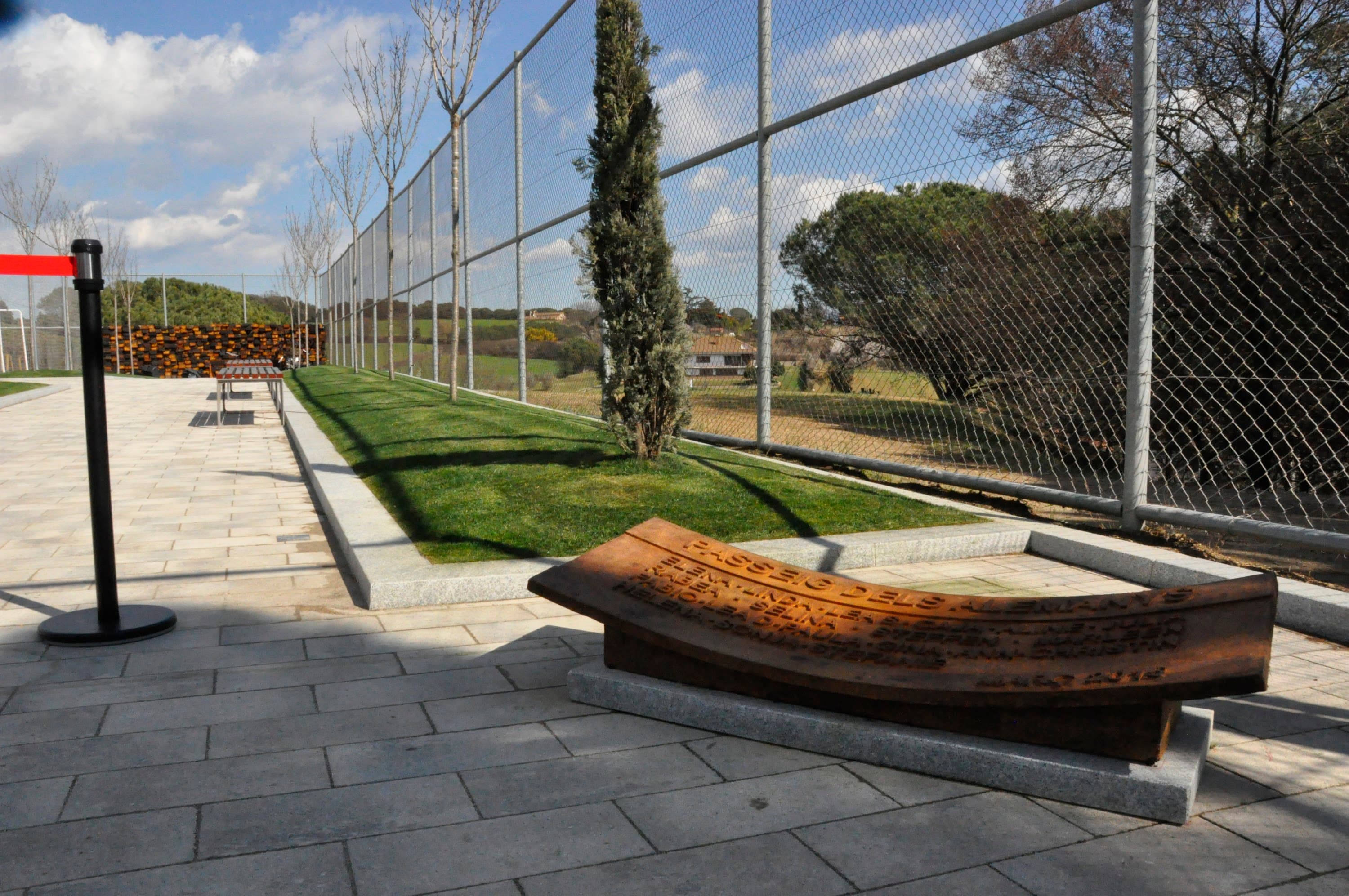 Foto secundaria del campus Institut Giola