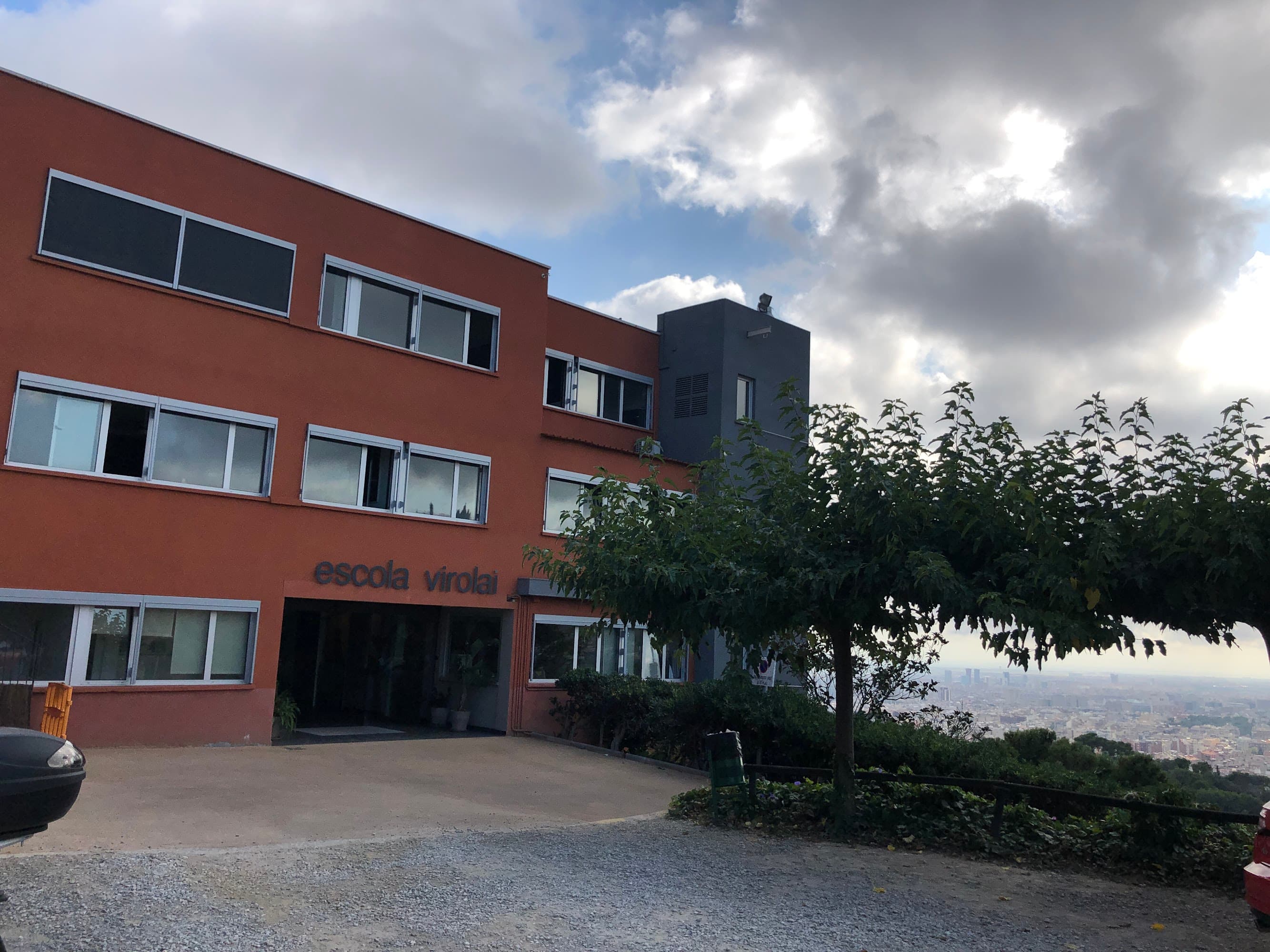 Foto secundaria del campus Escola Virolai
