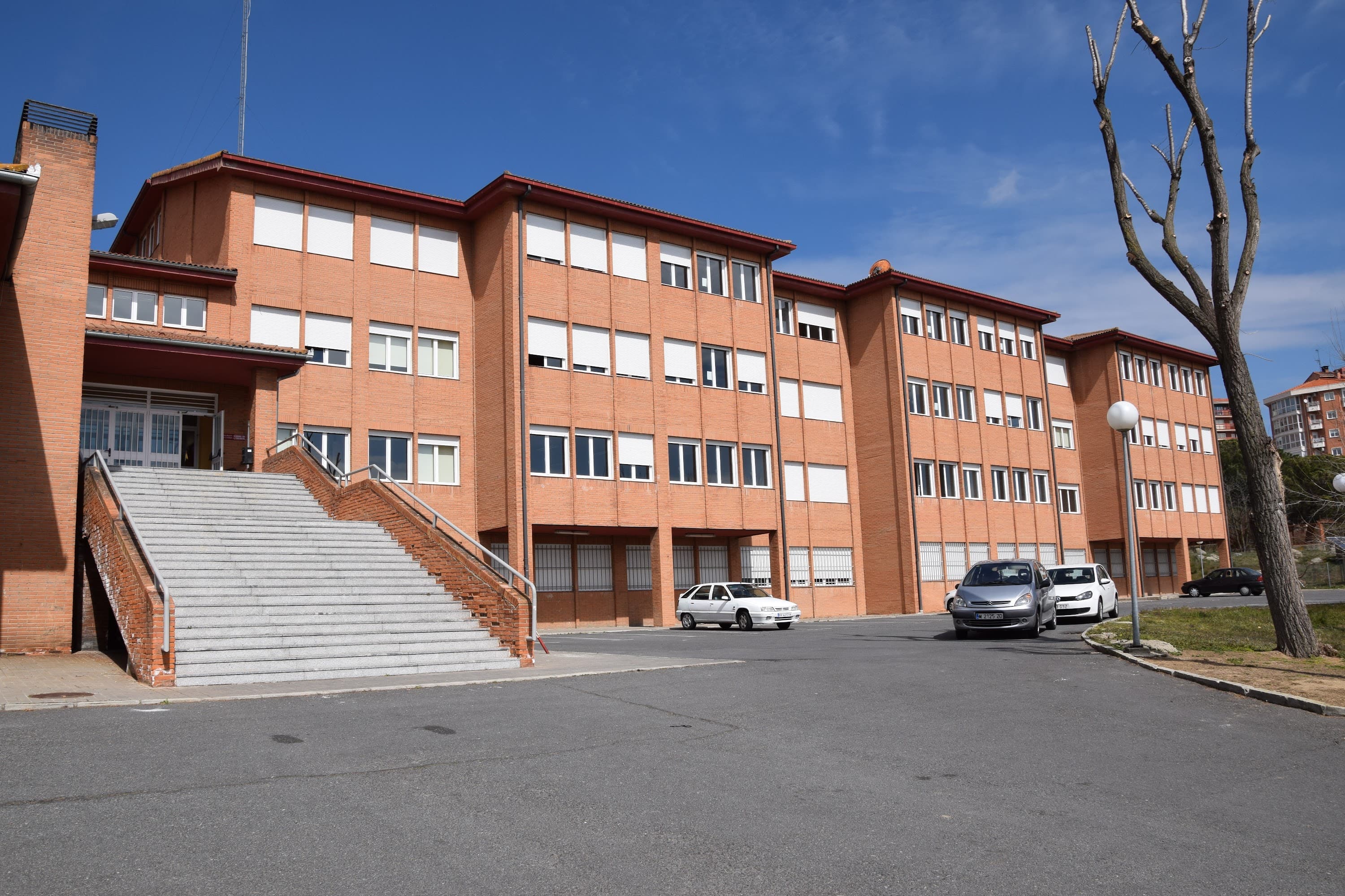 Foto secundaria del campus Facultad de Educación y Turismo