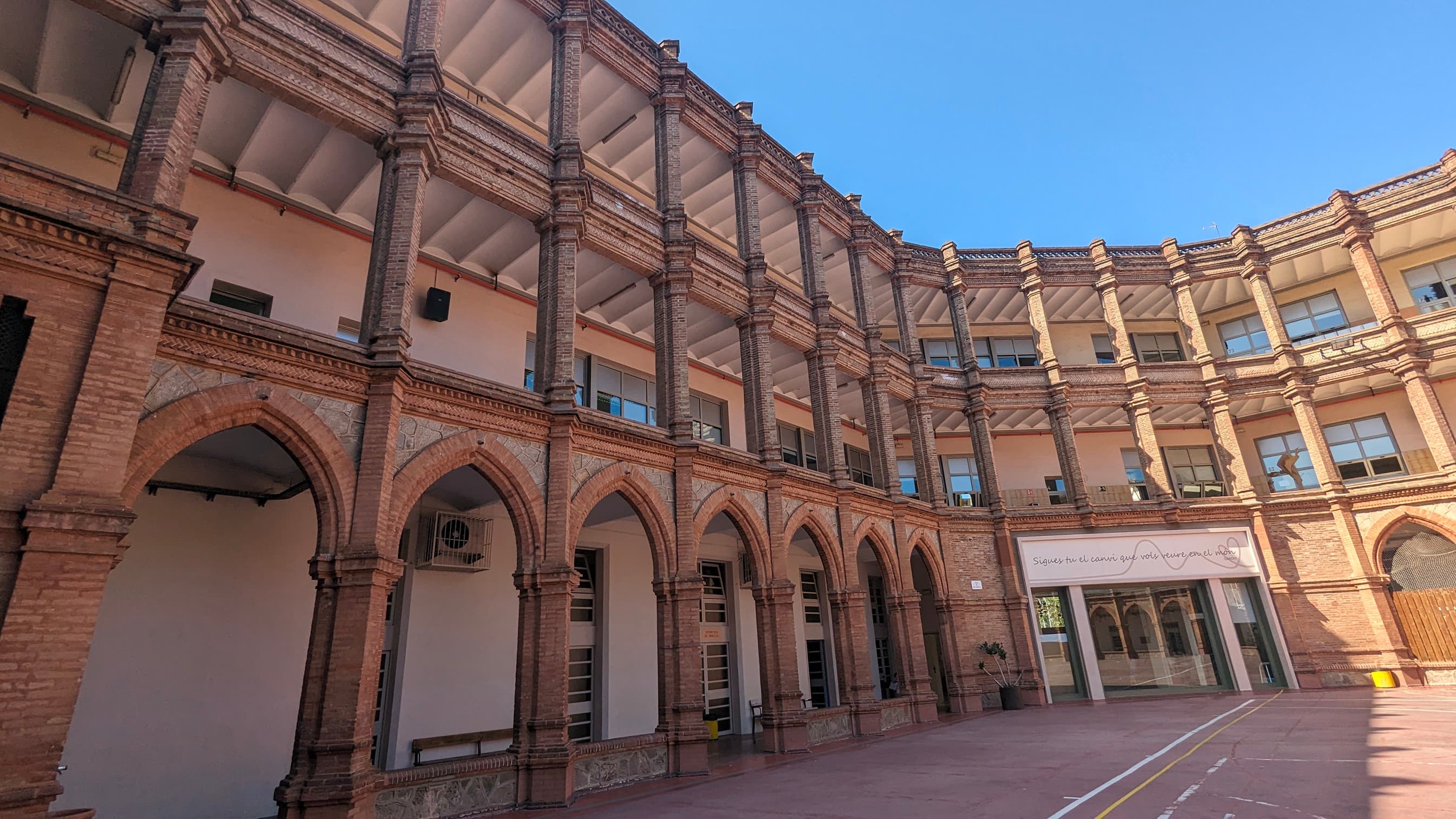 Foto secundaria del campus Maristes la Immaculada