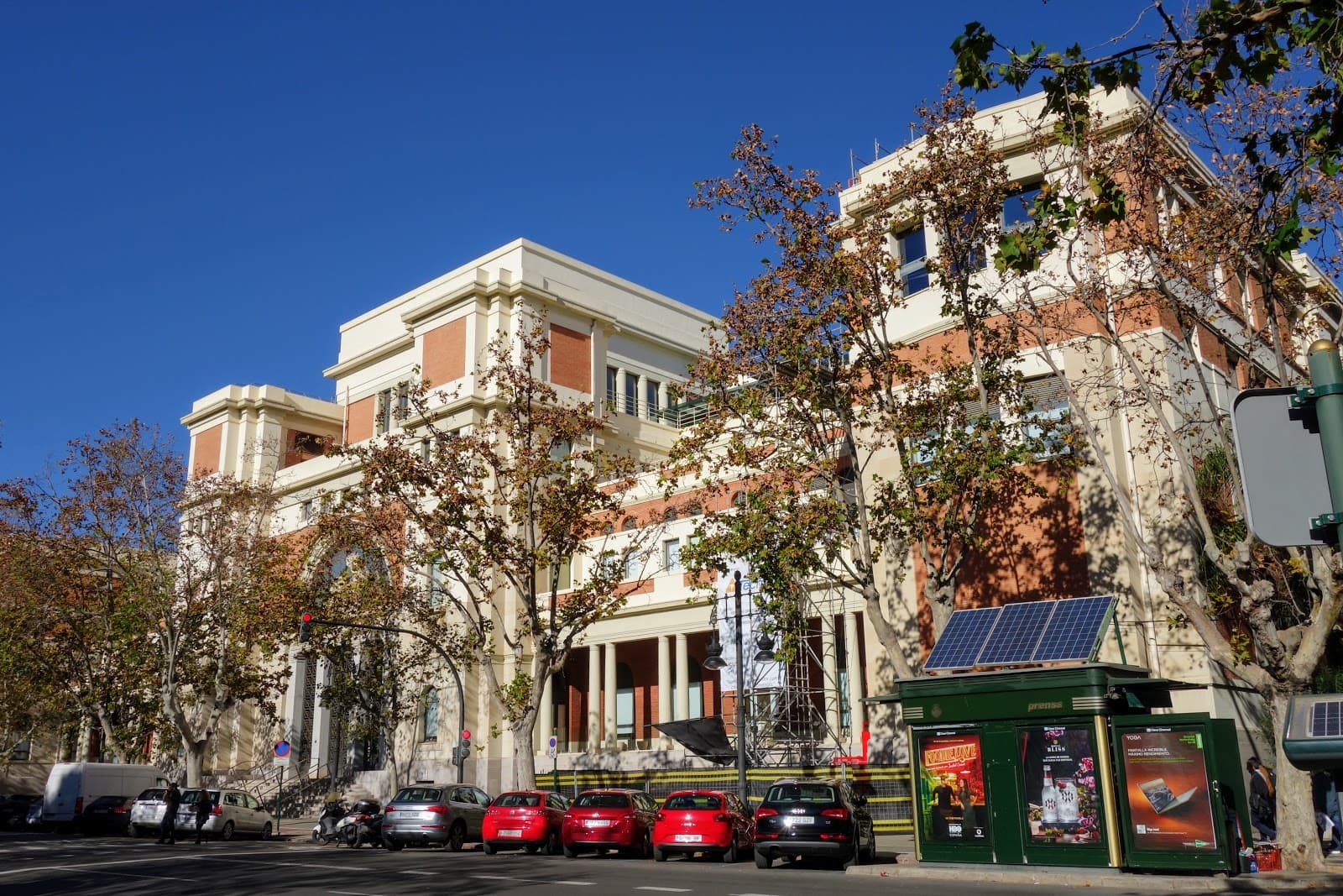 Foto secundaria del campus Facultad de Medicina y Odontología