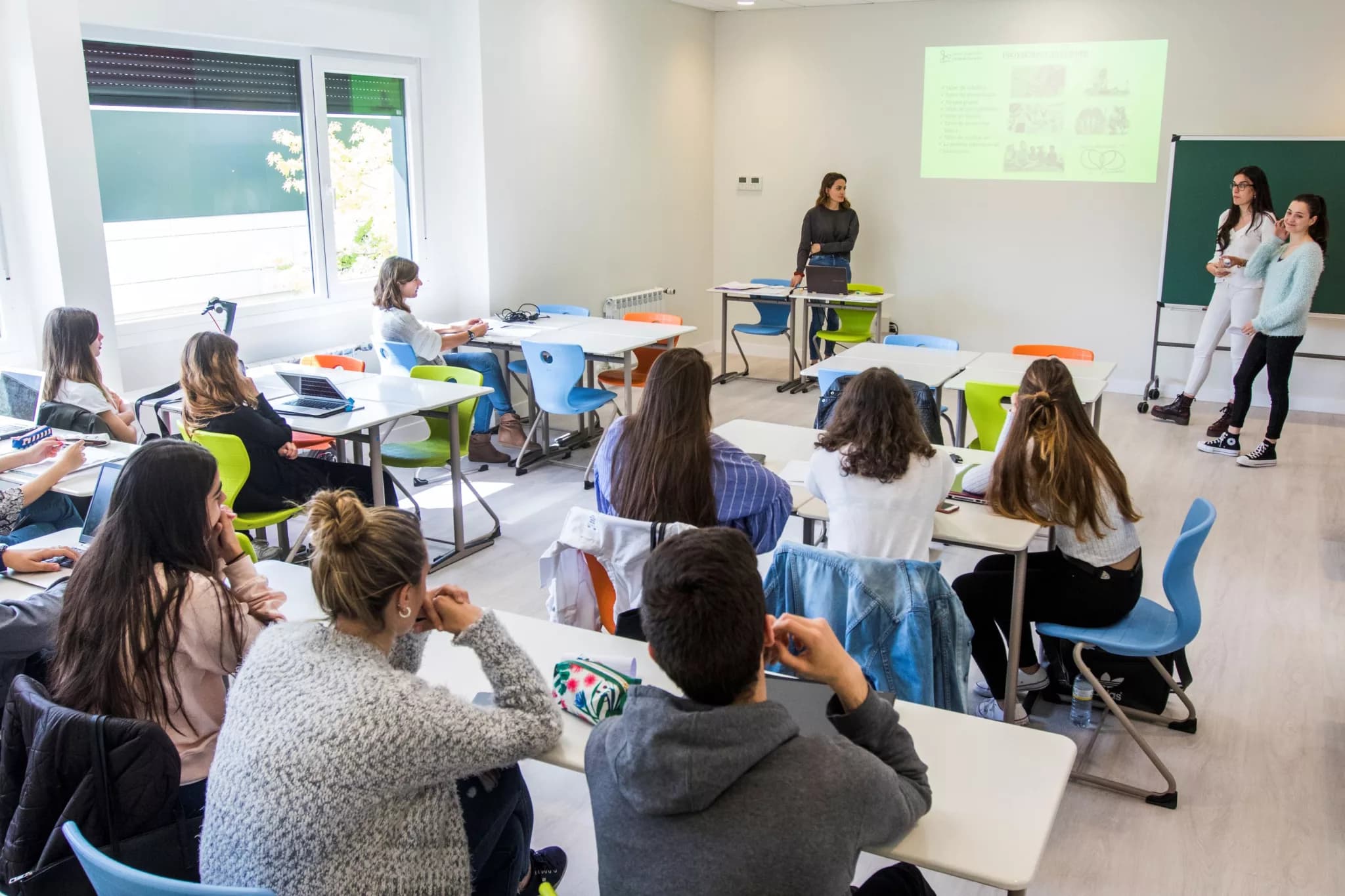 Foto secundaria del campus Centro Universitario Cardenal Cisneros