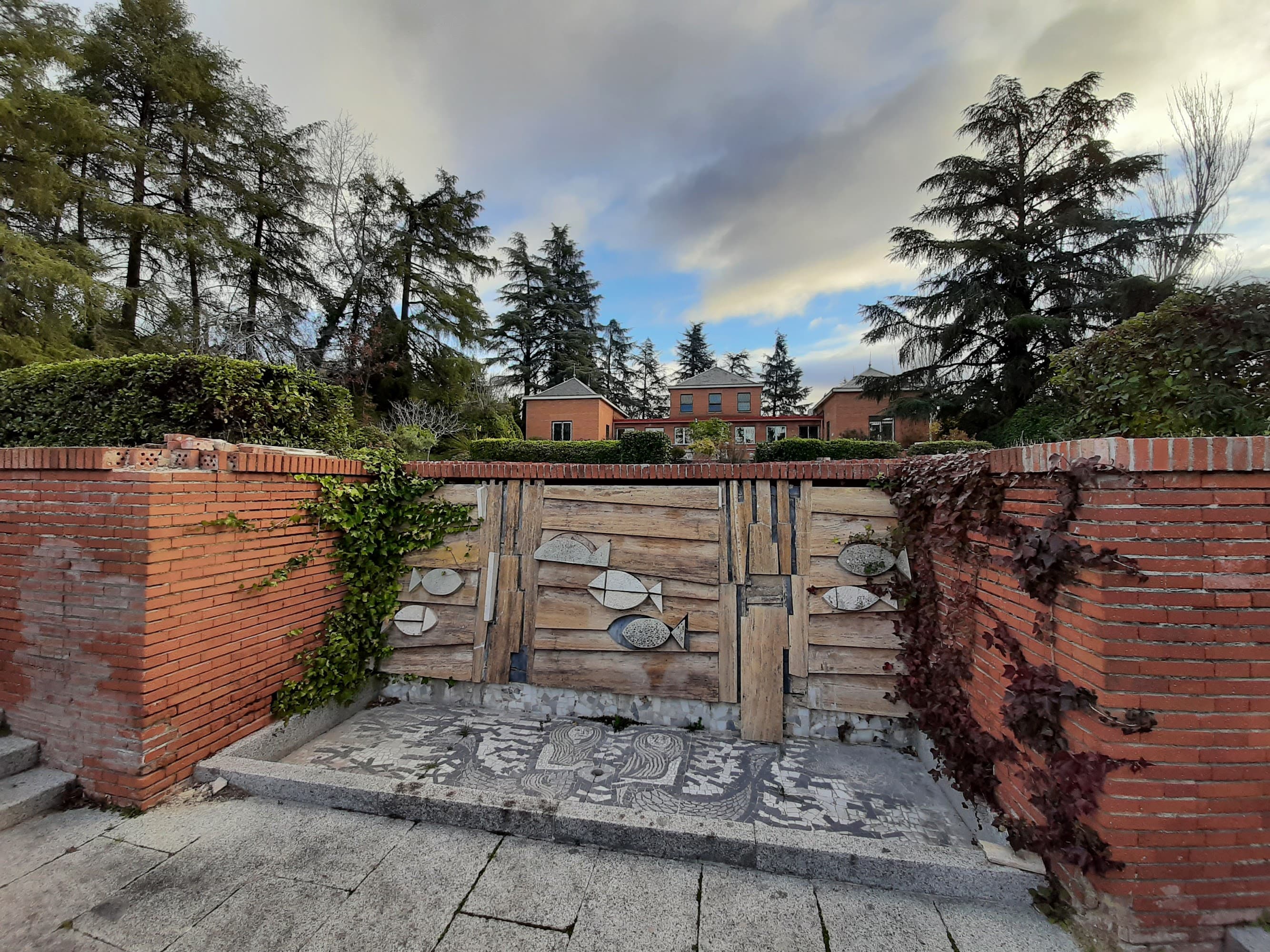 Foto secundaria del campus Escuela Técnica Superior de Ingeniería de Montes, Forestal y del Medio Natural
