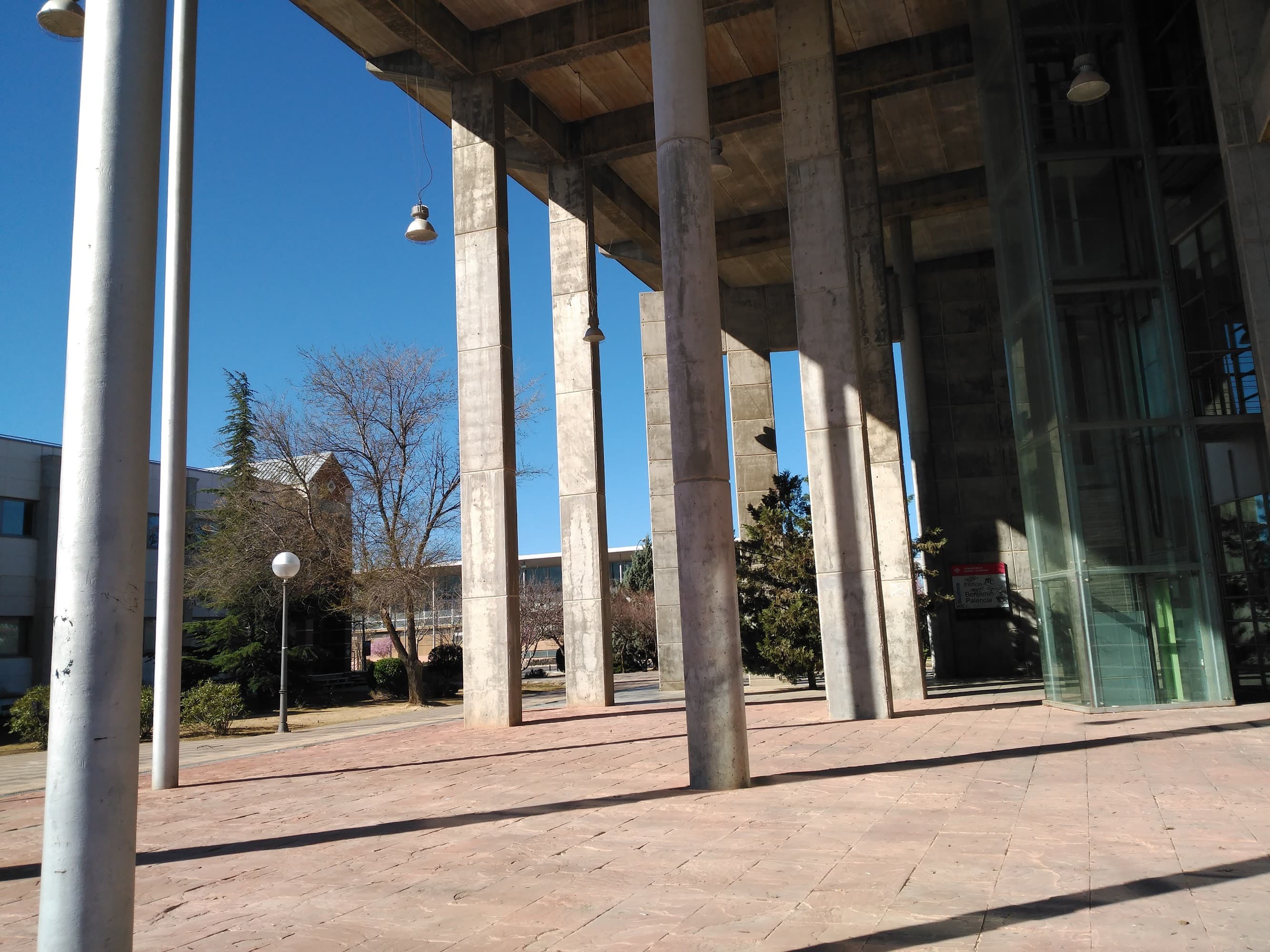 Foto secundaria del campus Facultad de Humanidades de Albacete