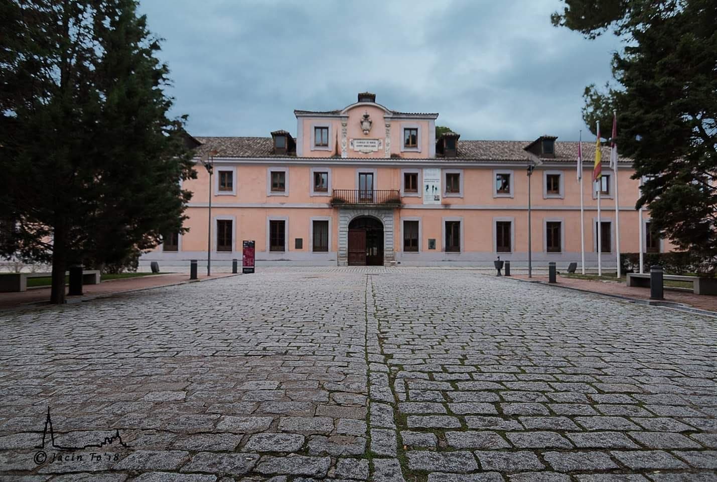 Foto secundaria del campus Facultad de Ciencias Ambientales y Bioquímica de Toledo