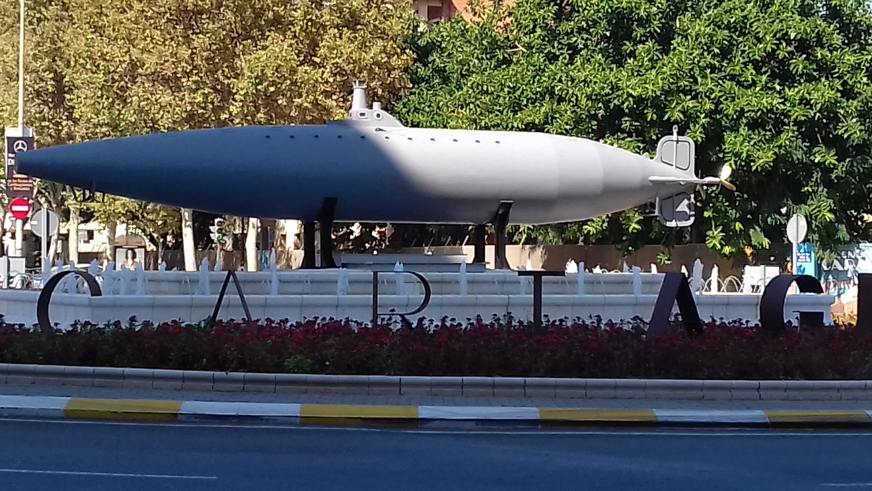 Foto secundaria del campus Escuela Técnica Superior de Ingeniería de Caminos, Canales y Puertos e Ingeniería de Minas