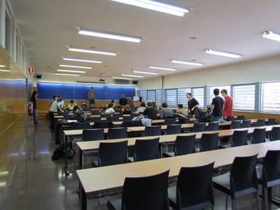 Foto secundaria del campus FME - Facultad de Matemáticas y Estadística