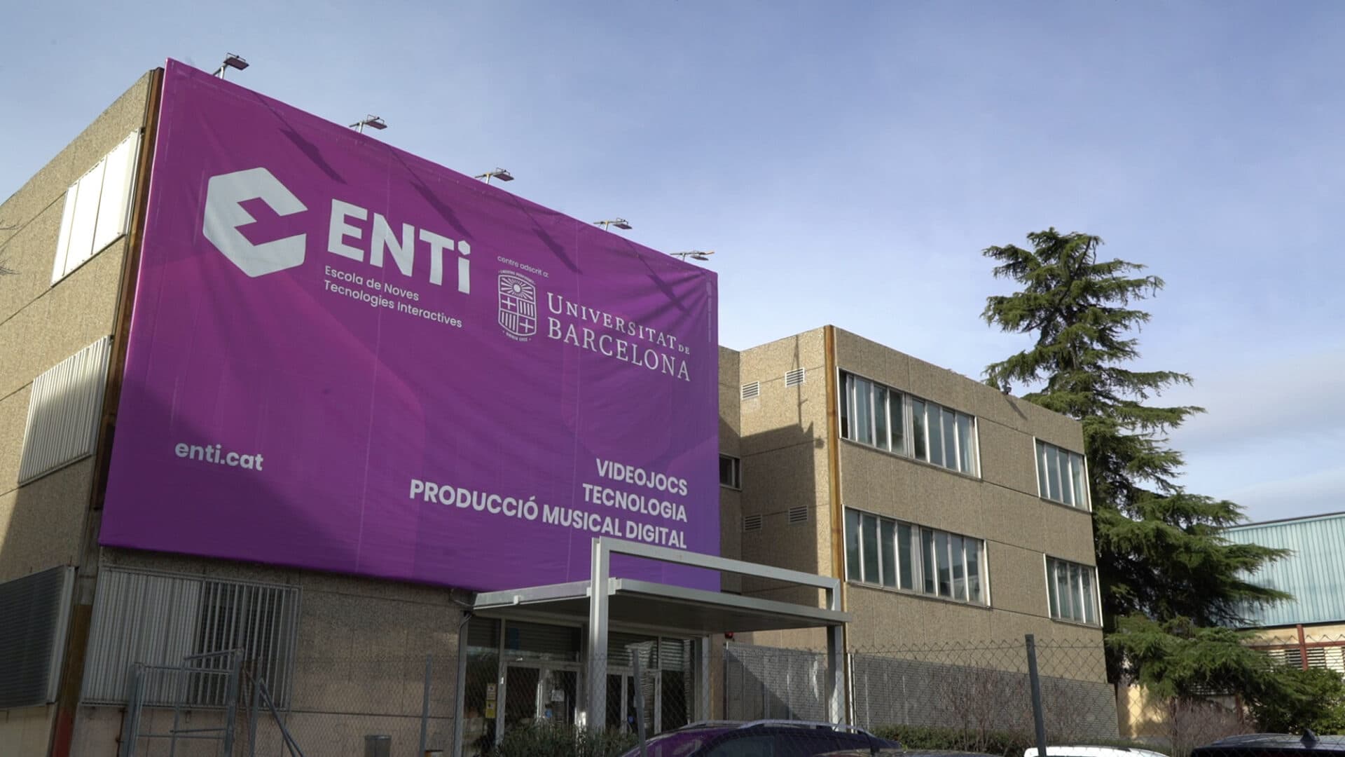 Foto del campus ENTI - Escuela de Nuevas Tecnologías Interactivas