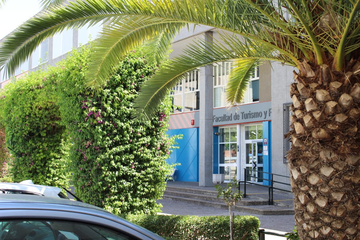 Foto secundaria del campus Facultad de Turismo y Finanzas