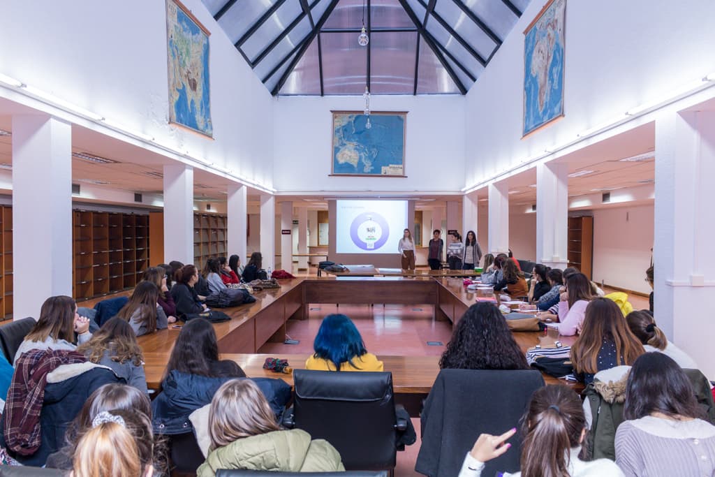 Foto secundaria del campus Facultad de Educación