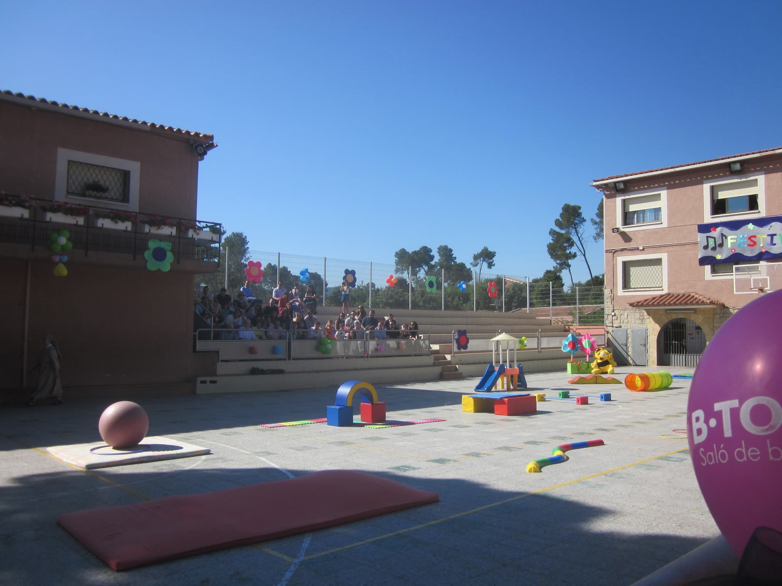 Foto secundaria del campus Col·legi El Pinar de Nostra Senyora