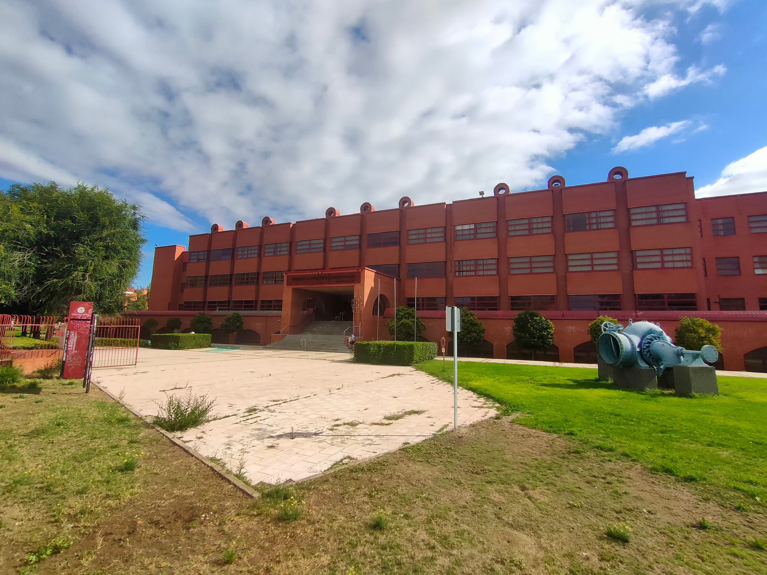 Foto del campus Escuela de Ingenierías Industriales