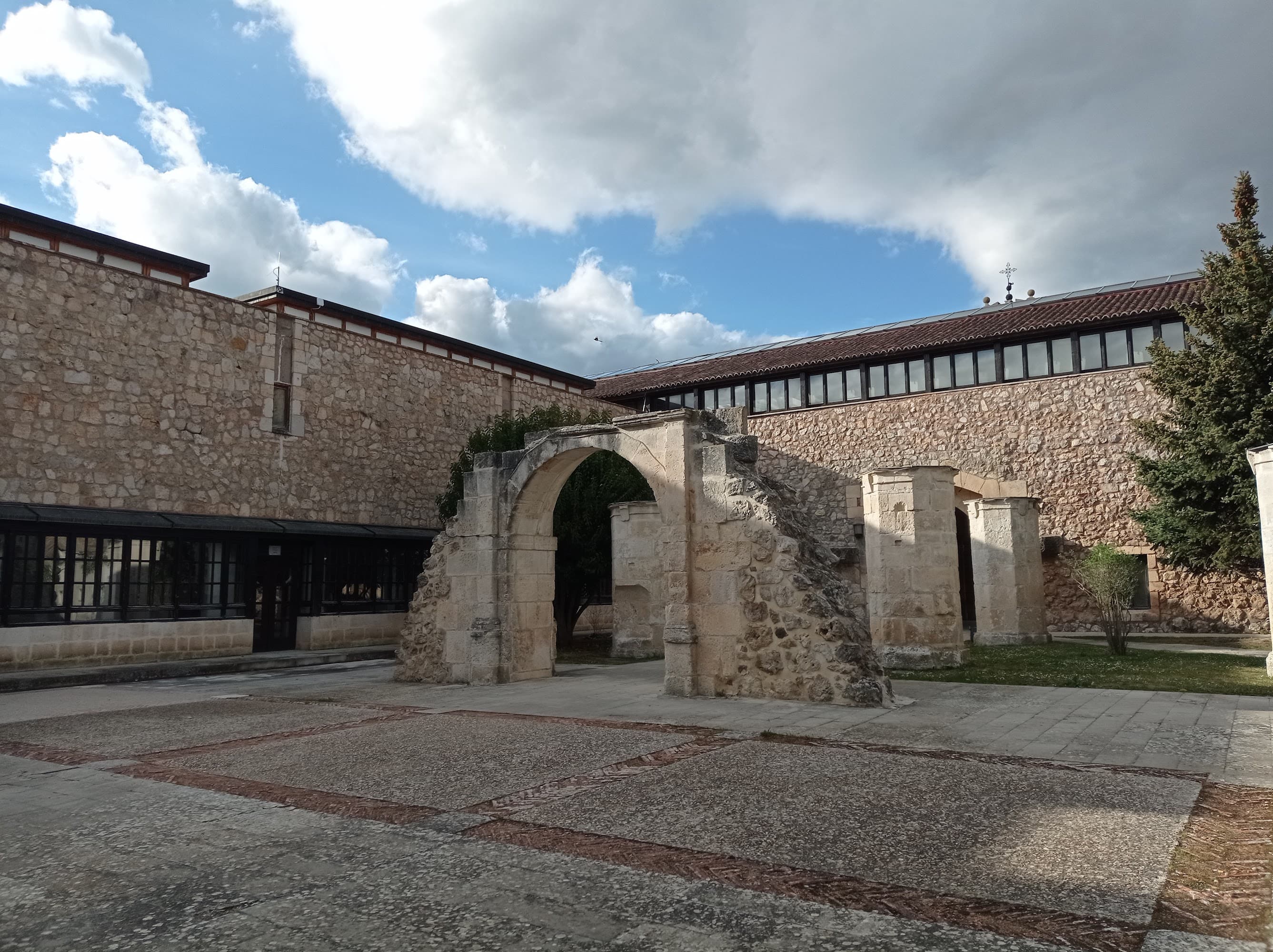 Foto secundaria del campus Facultad de Derecho