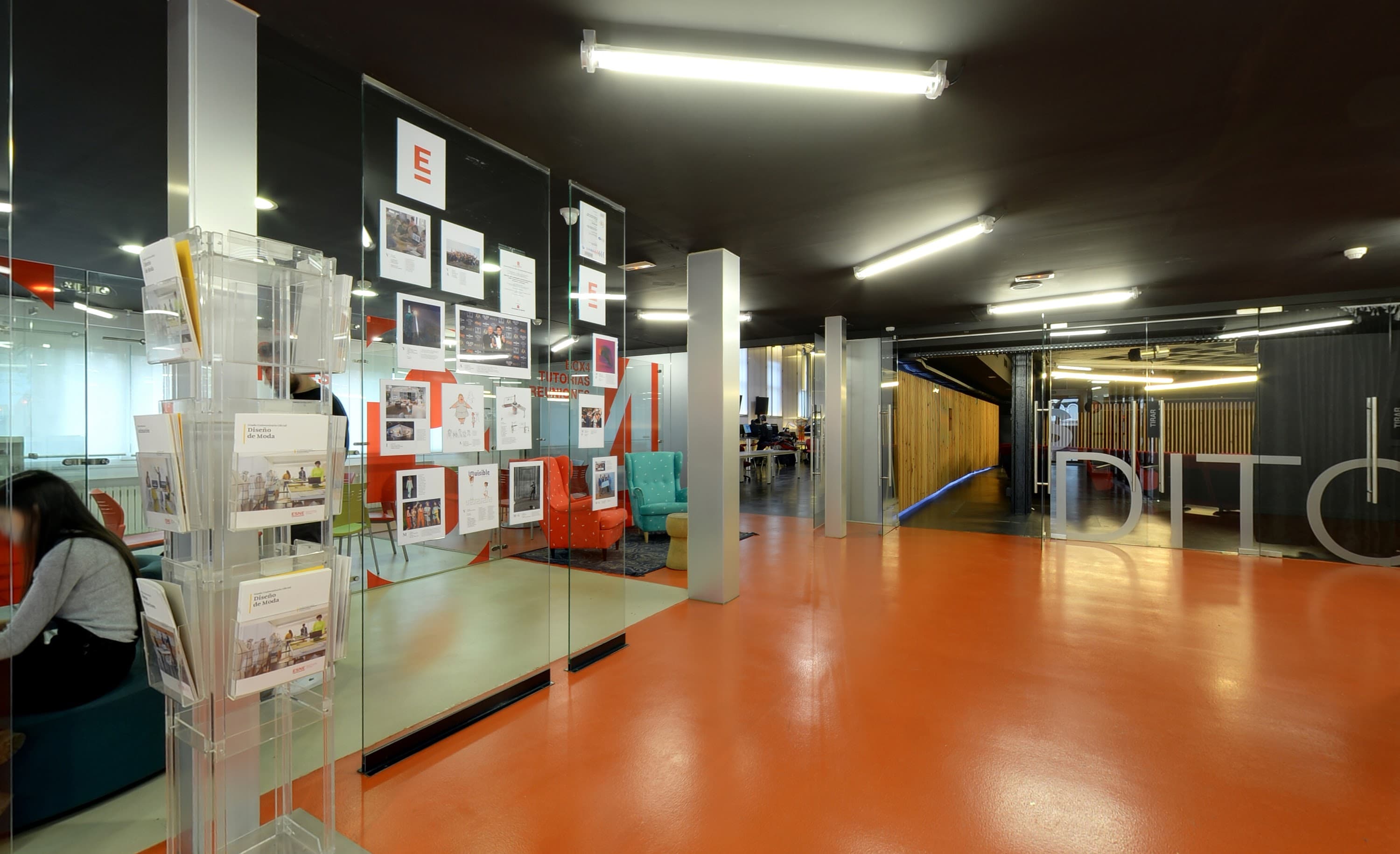 Foto secundaria del campus Escuela Internacional de Diseño e Industrias Creativas
