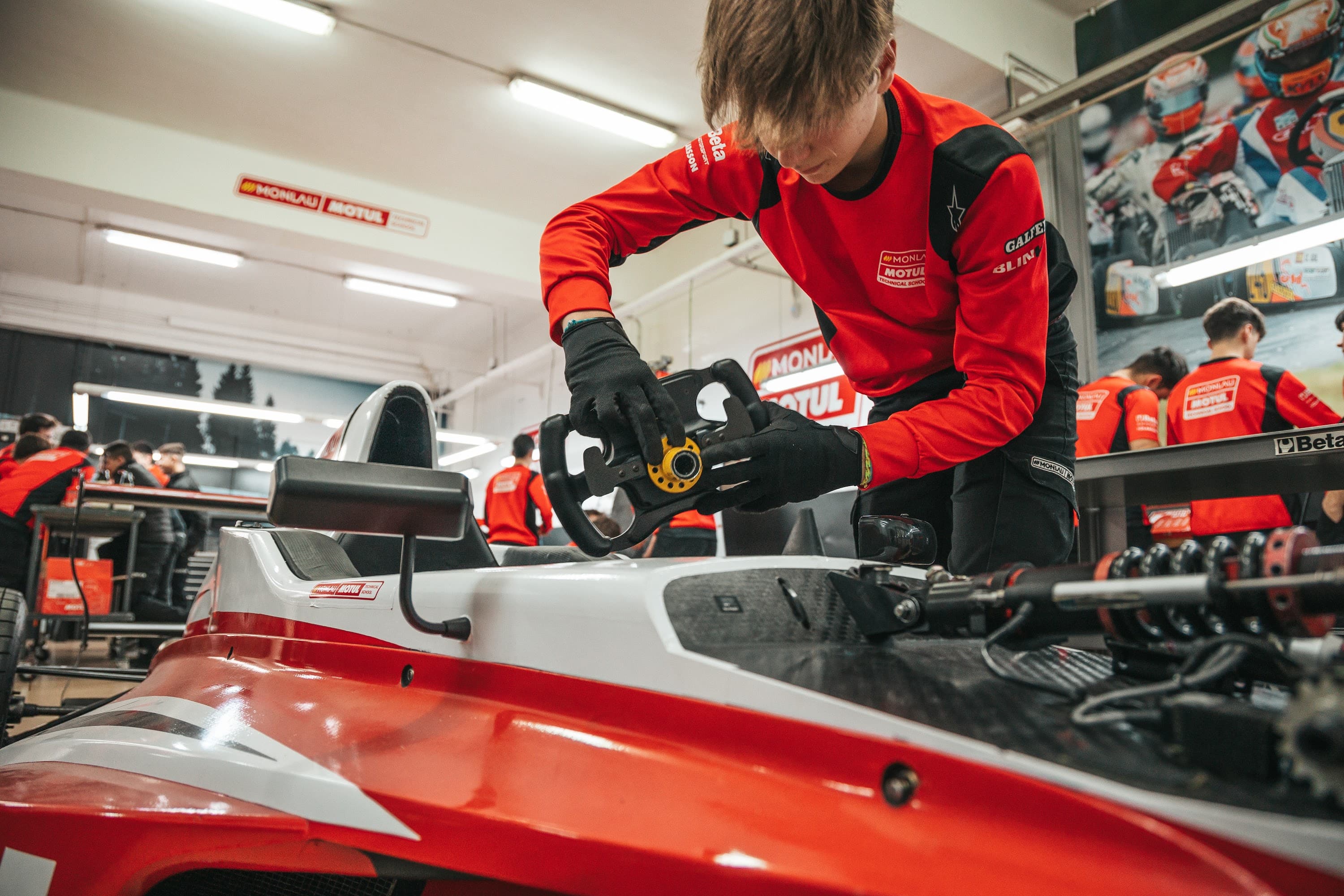 Foto secundaria del campus Monlau Motorsport