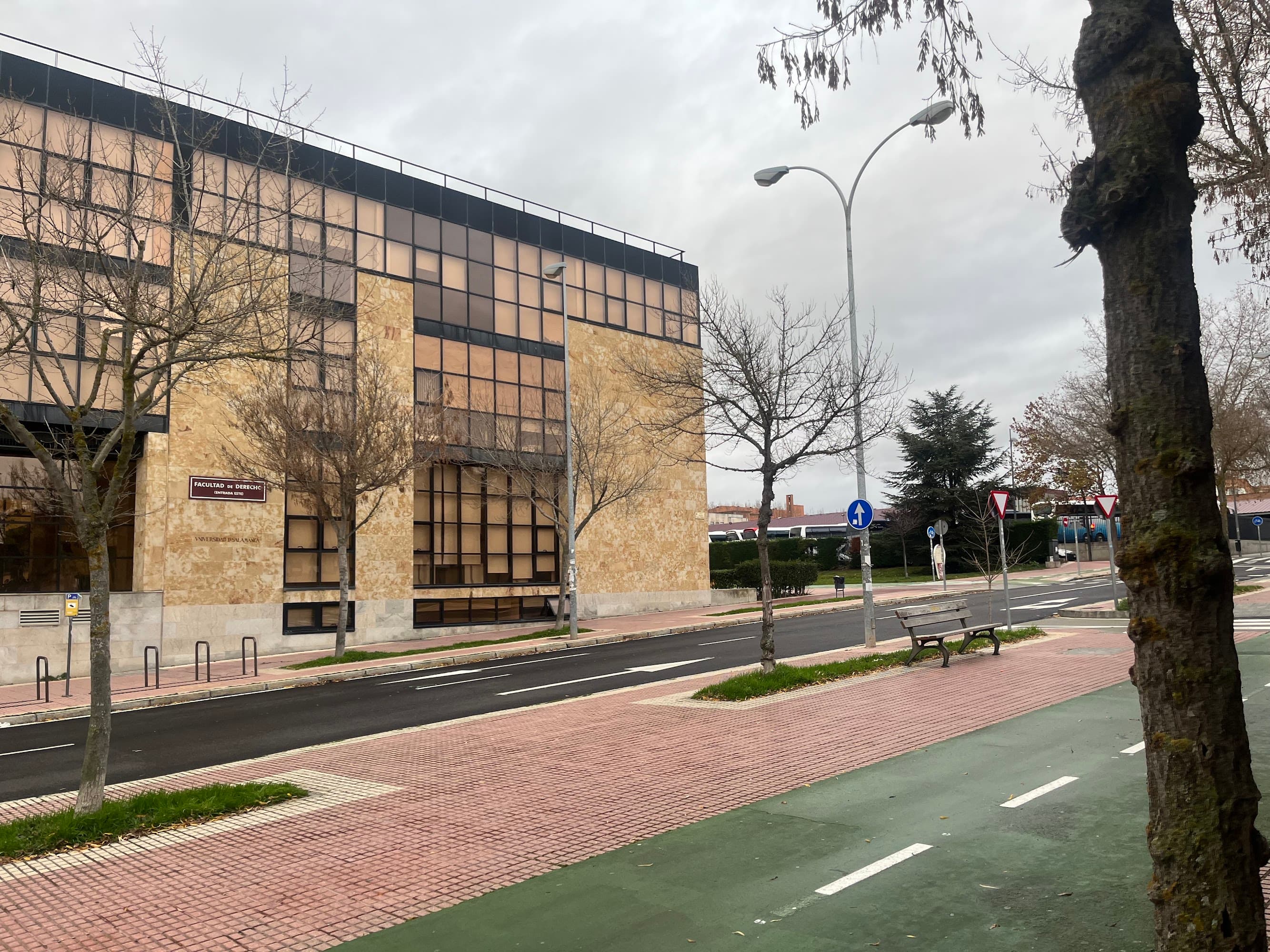 Foto secundaria del campus Facultad de Derecho